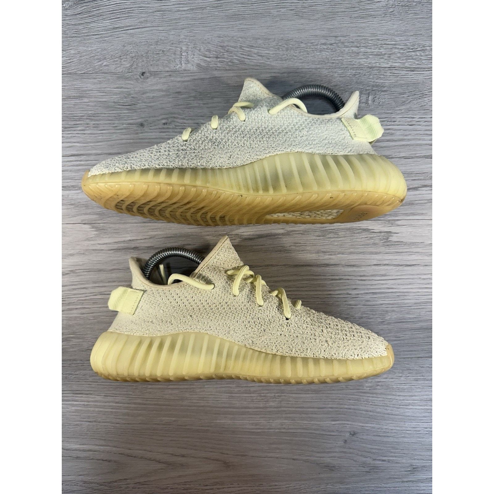 Adidas × Yeezy Adidas Yeezy Boost 350 V2 Butter - Size 6 Size US 6 / EU 39 - 3 Thumbnail