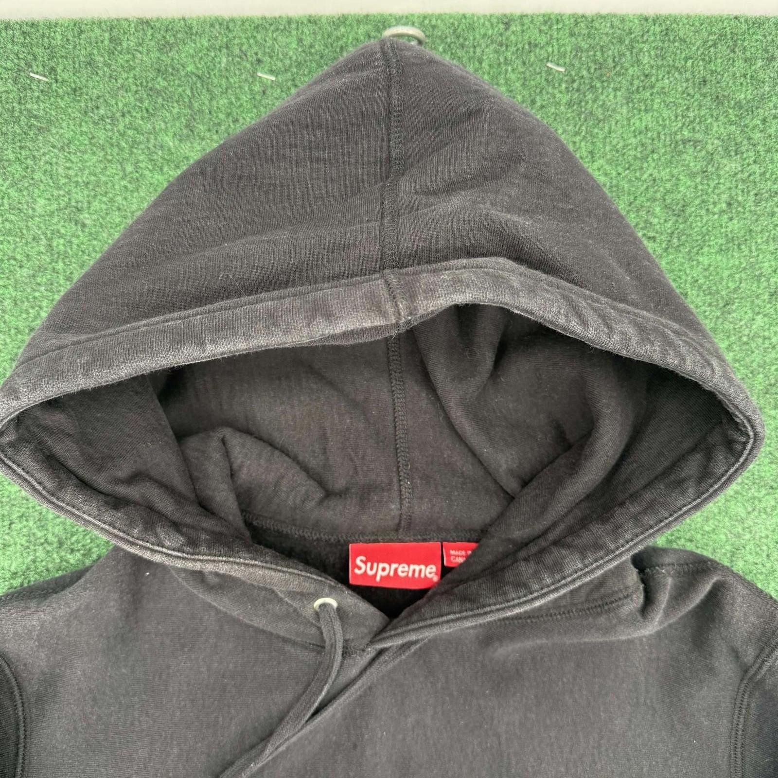 Supreme Supreme Black Box Logo Hoodie Small Used Size US S / EU 44-46 / 1 - 2 Thumbnail