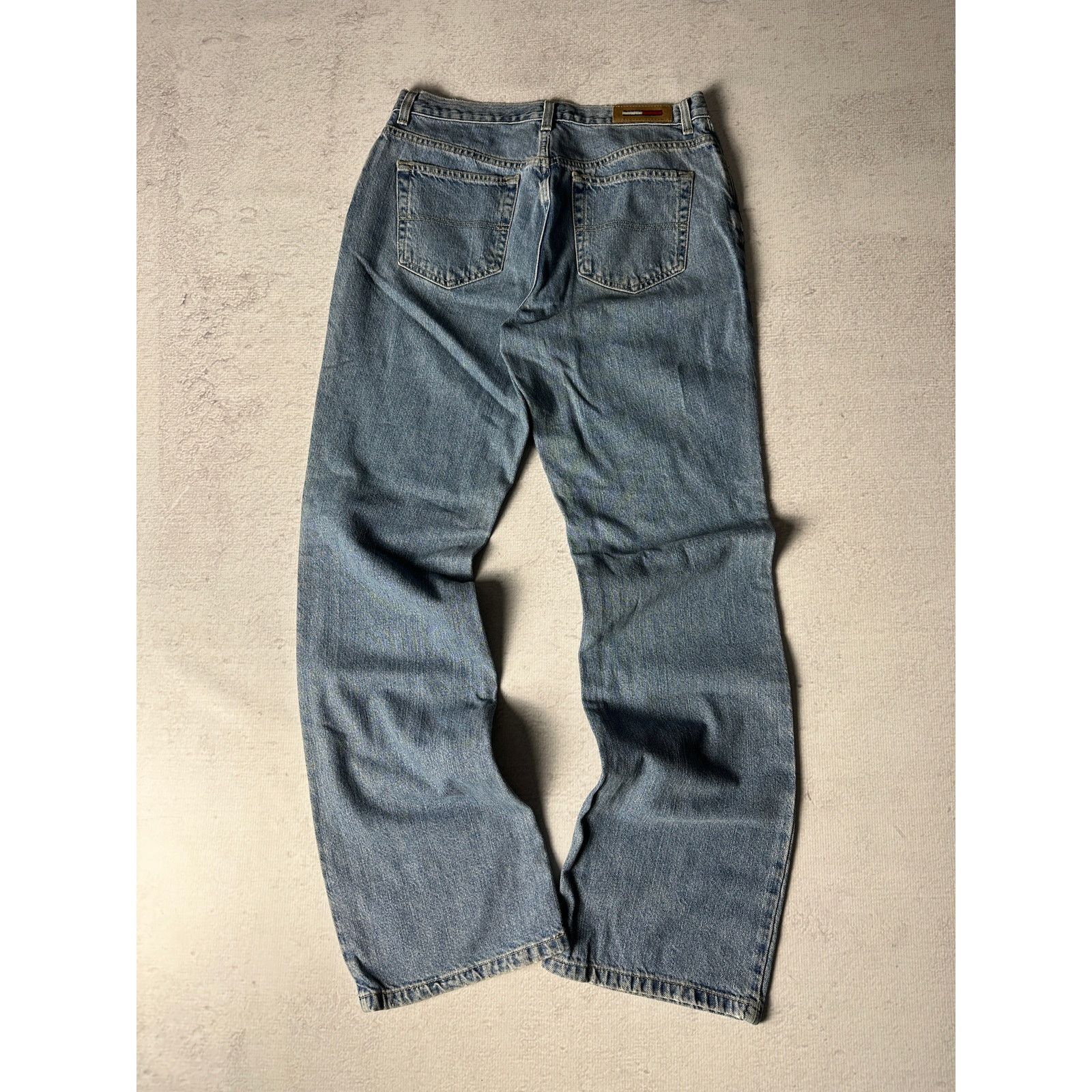 Tommy Hilfiger Vintage Tommy Hilfiger Flared Jeans - Women's 32W x 34L Size 32" / US 10 / IT 46 - 2 Thumbnail