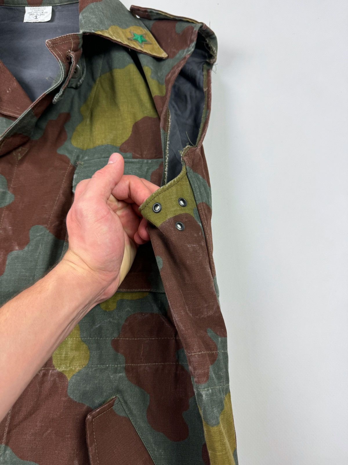 Vintage 1996 Vintage Italian Army San Marco Camouflage Cut Off Vest Size US M / EU 48-50 / 2 - 9 Thumbnail