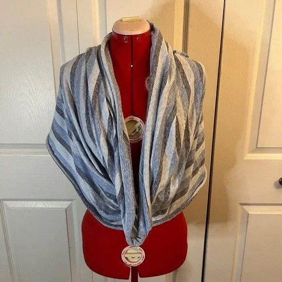 Gap Gap Blue Stripe Infinity Scarf Size ONE SIZE - 2 Thumbnail