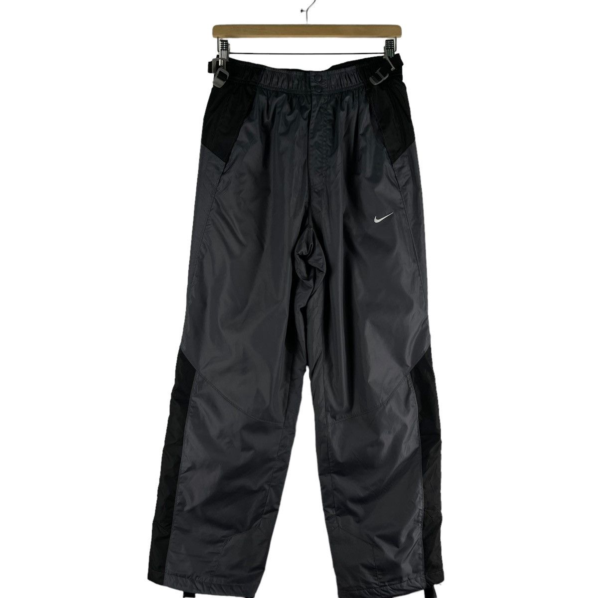 🔥90’s VTG NIKE PANTS SPORTS WEAR STYLE
