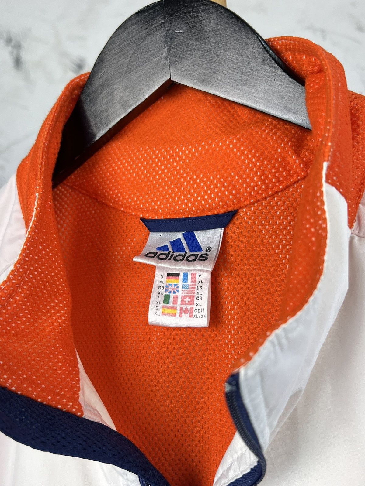 Adidas Vintage Adidas Vest Size XL Size US XL / EU 56 / 4 - 5 Thumbnail