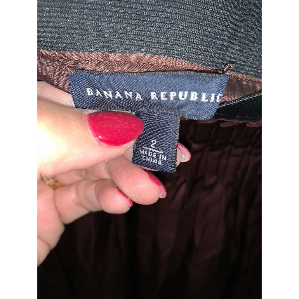 Banana Republic Banana Republic Women's Silk Skirt Brown Size 2 Casual Size 26" / US 2 / IT 38 - 4 Thumbnail