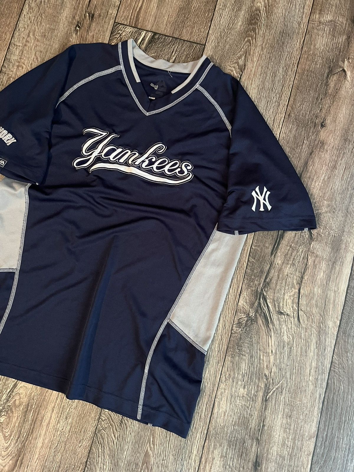 Majestic Vintage New York Yankees Majestic Big Logo T-shirt Jersey Size US L / EU 52-54 / 3 - 2 Thumbnail