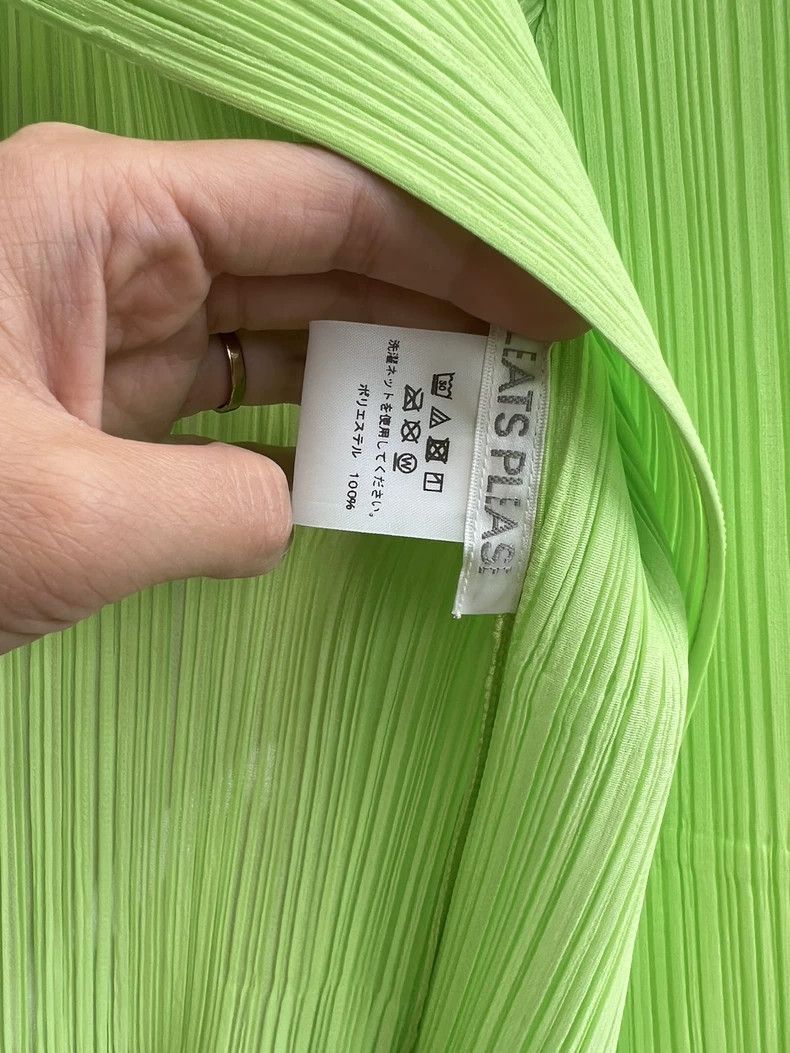 Issey Miyake Issey Miyake size:3 A tender green pleated cardigan Size S / US 4 / IT 40 - 2 Thumbnail
