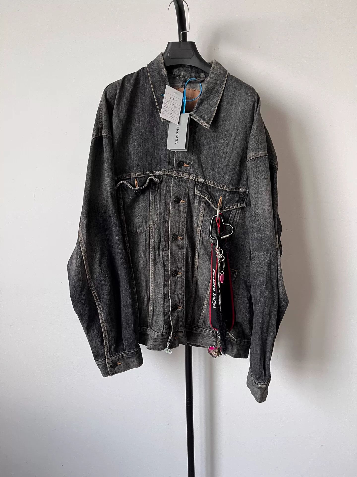 Balenciaga Balenciaga Oversized Cotton Denim Jacket Size US M / EU 48-50 / 2 - 1 Thumbnail