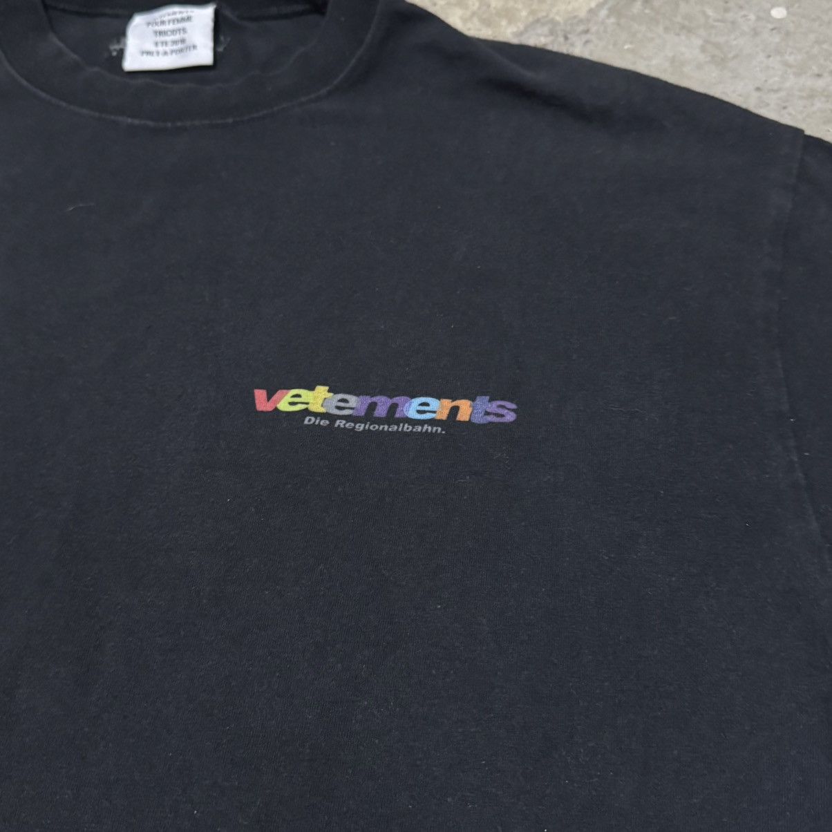 Vetements S/S 2018 Vetements regionalbahn t-shirt Size US L / EU 52-54 / 3 - 2 Thumbnail