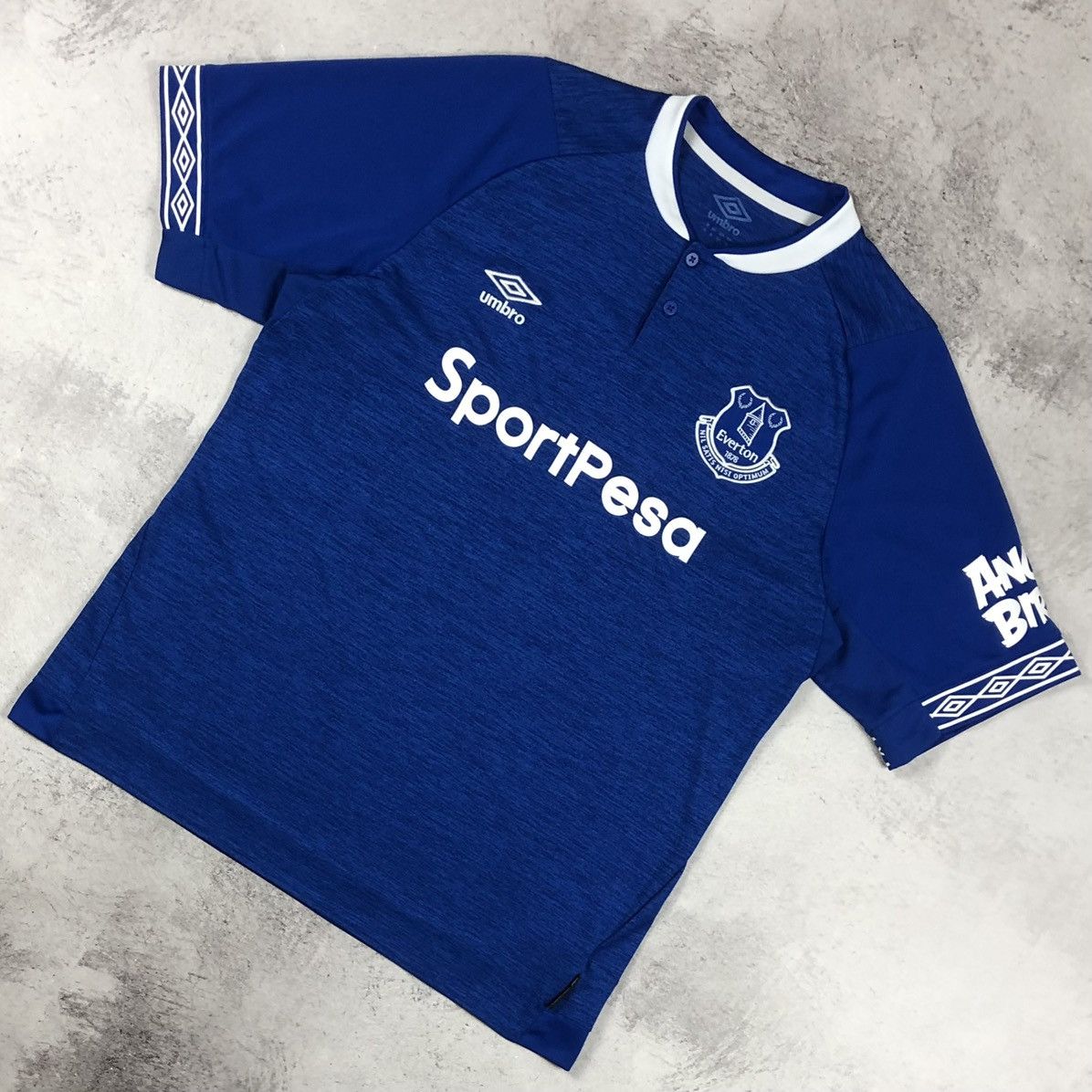 Umbro Everton 2018-2019 Umbro Angry Birds Home Soccer Jersey Size US XL / EU 56 / 4 - 5 Thumbnail