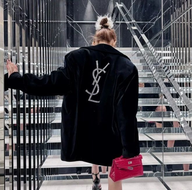 Saint Laurent Paris Saint Laurent Velvet Crystal Logo Coat Size US M / EU 48-50 / 2 - 1 Thumbnail
