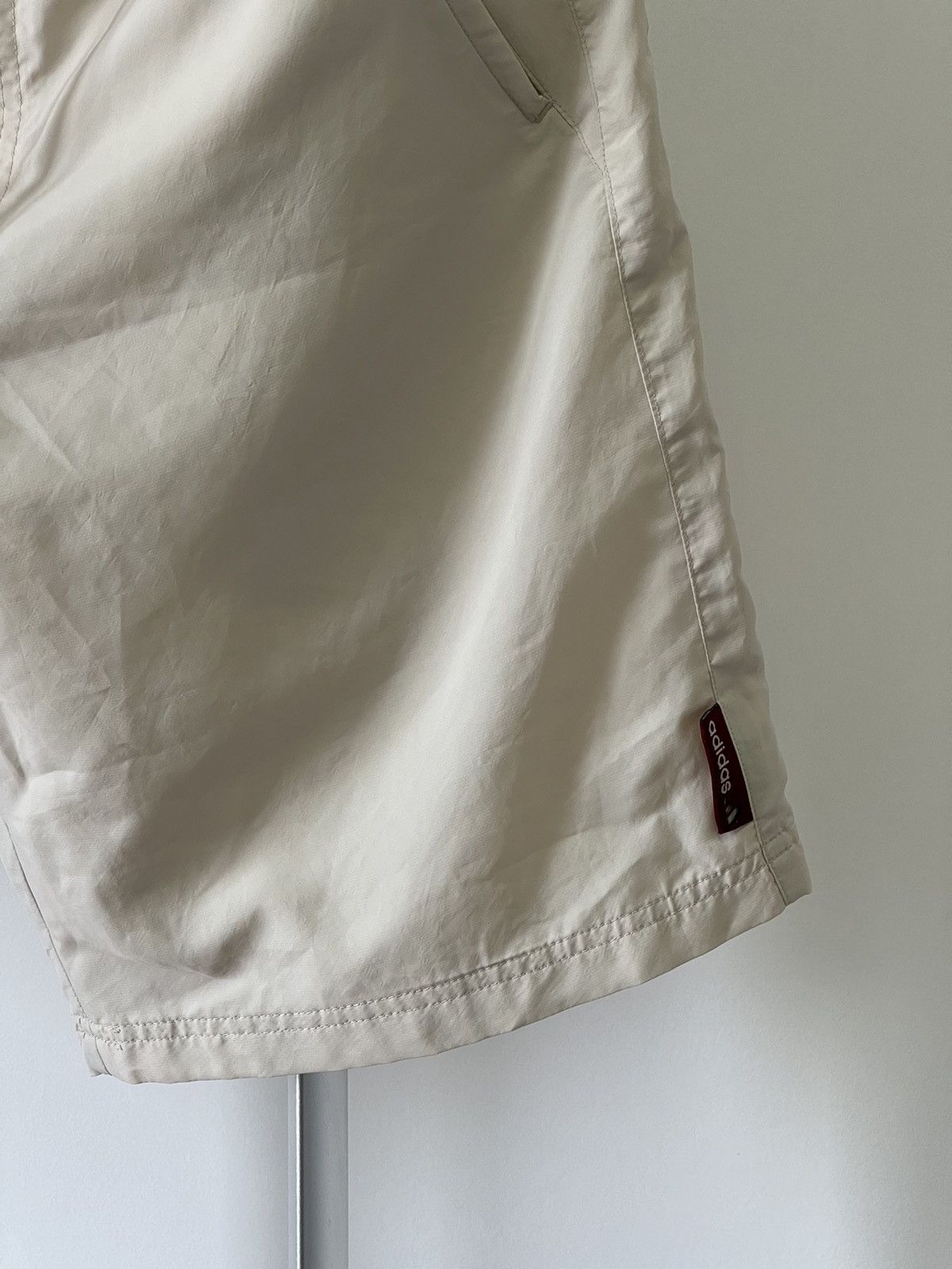 Adidas × Vintage Adidas vintage shorts 🩳 Size US 34 / EU 50 - 5 Thumbnail