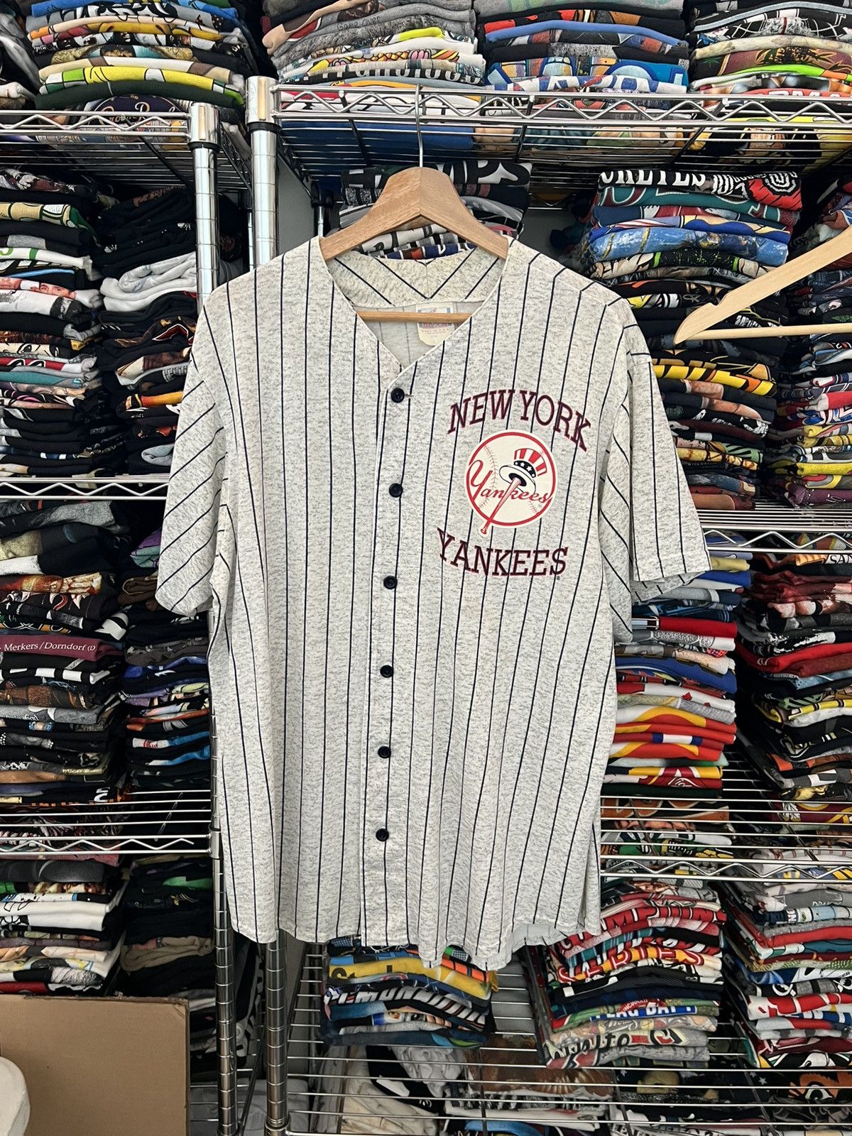 New York Yankees 80s MLB Yankees Off Bench Baseball Jersey Size US L / EU 52-54 / 3 - 1 Thumbnail