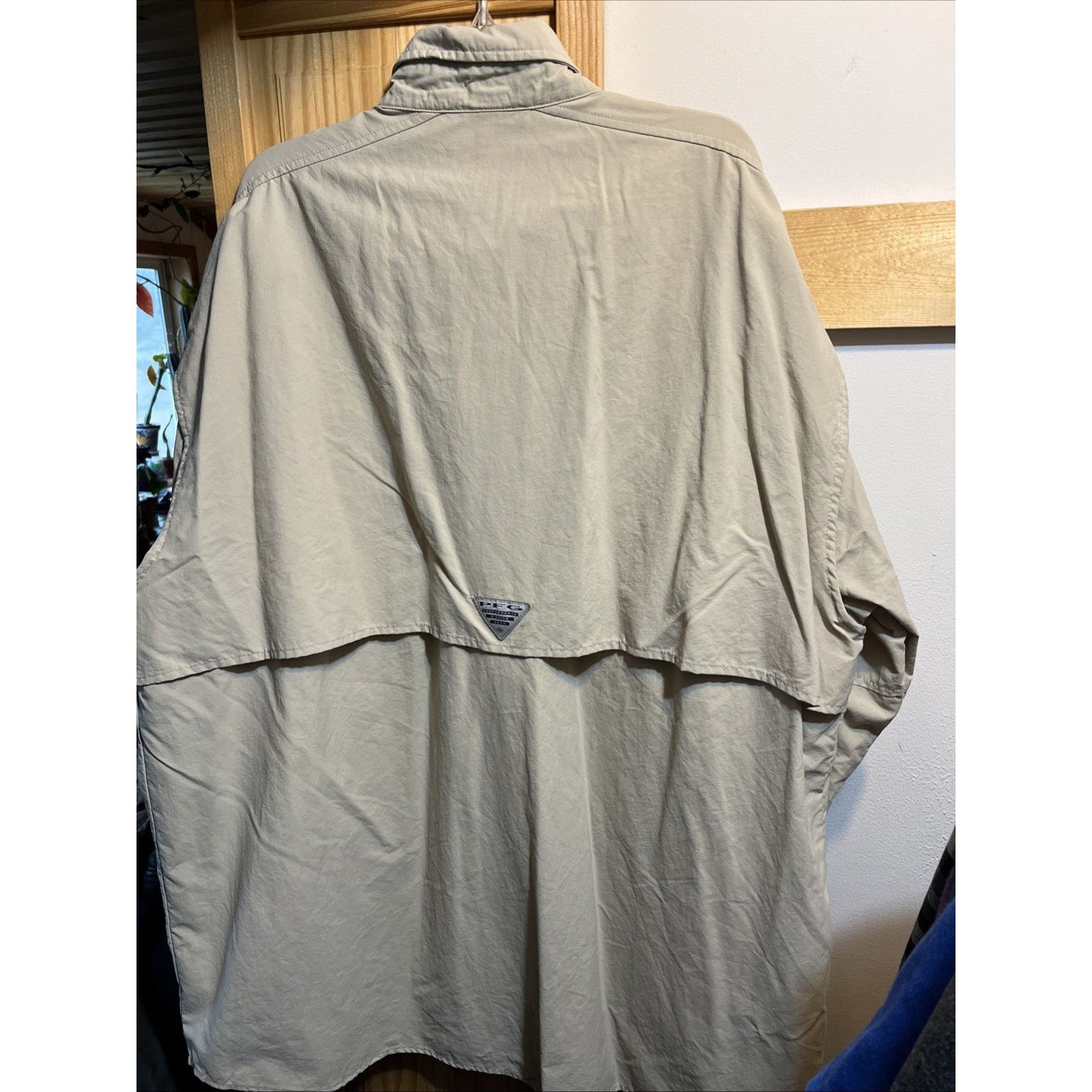 Columbia Columbia PFG Fishing Shirt Mens XL Beige Bahama Hiking LS Size US XL / EU 56 / 4 - 11 Thumbnail