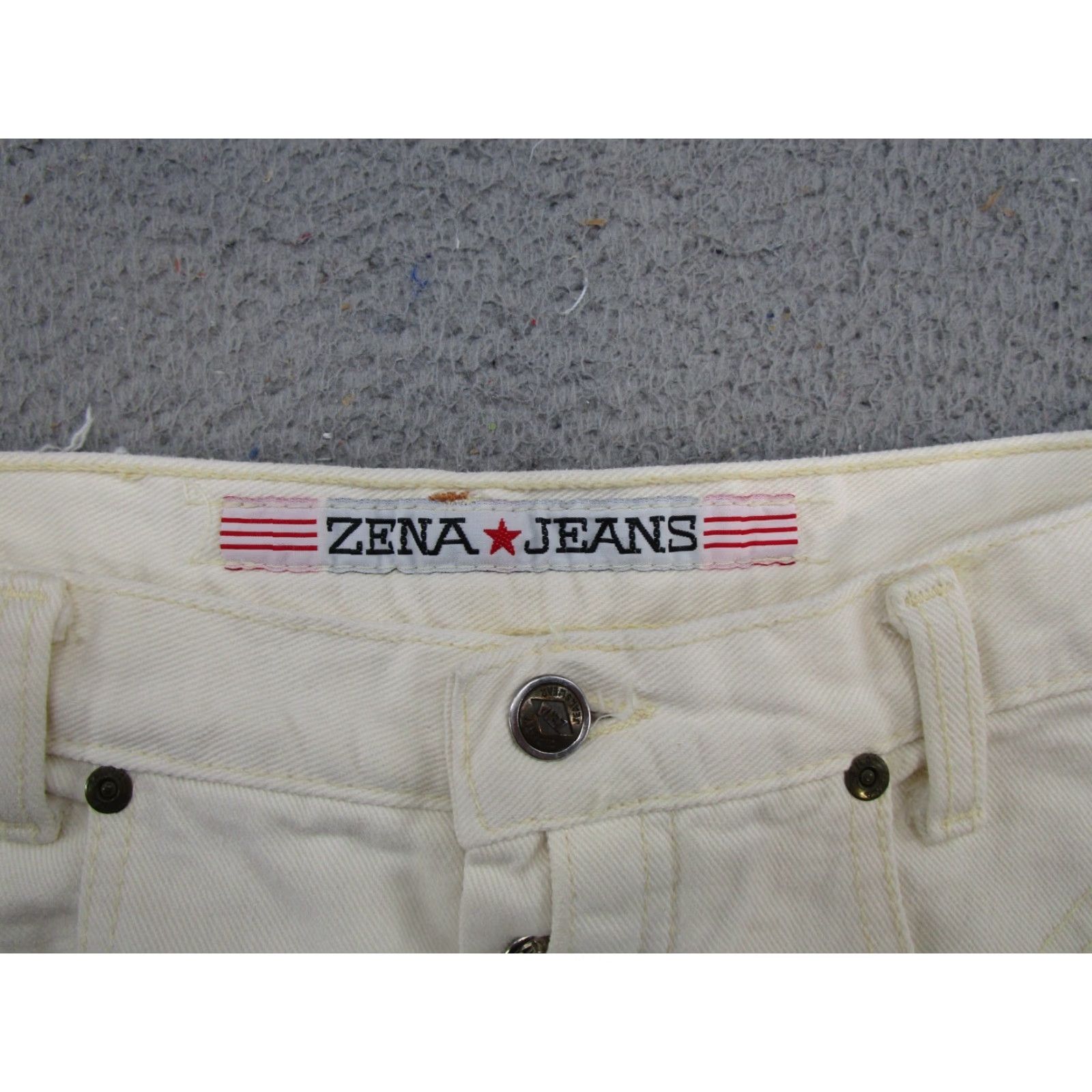 Vintage VINTAGE ZENA Jeans 90s High Rise Button Fly White Denim Mom Style Size 9 Womens Size 30" / US 8 / IT 44 - 5 Thumbnail