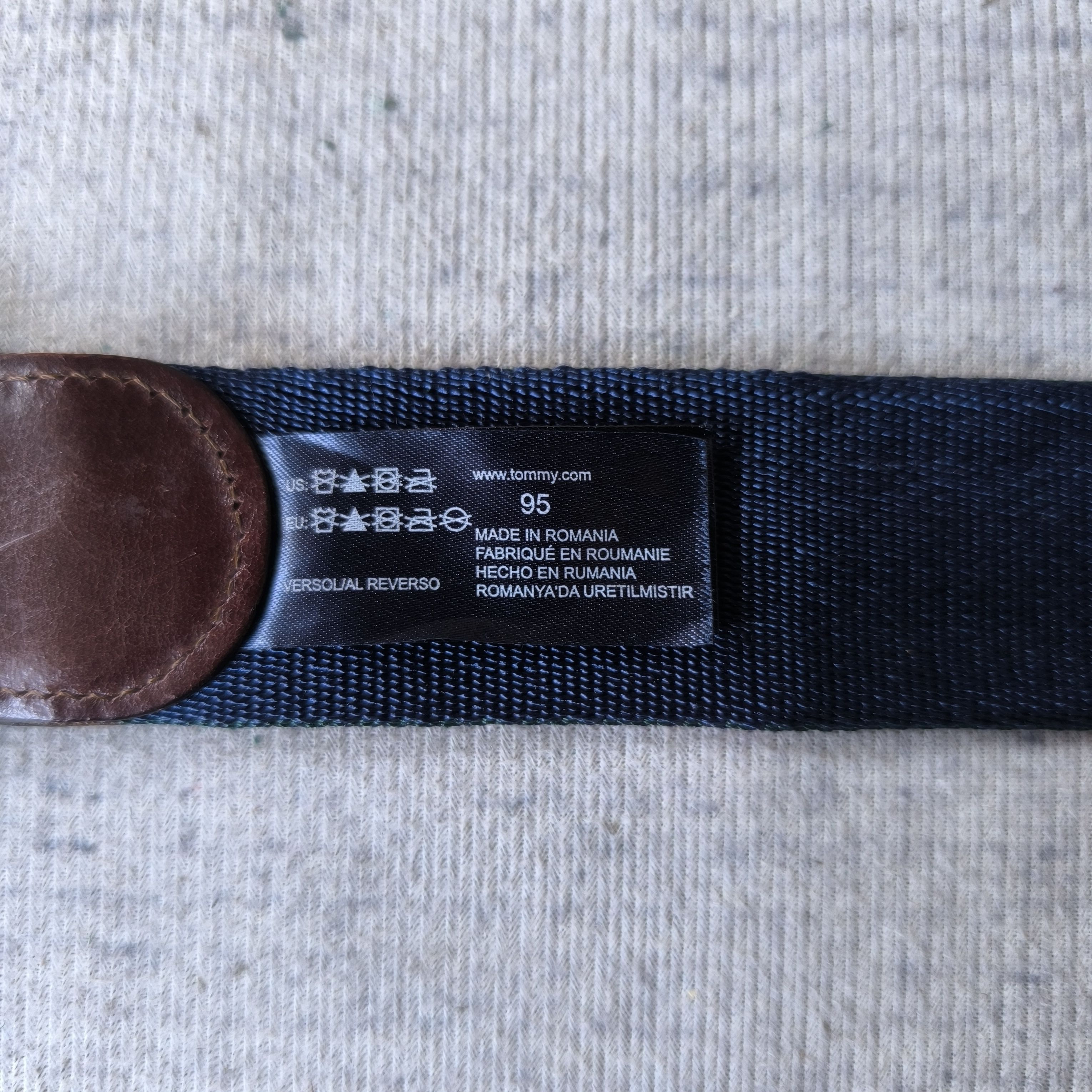 Tommy Hilfiger ❇️ Tommy hilfiger stripes casual style canvas webbing belt Size ONE SIZE - 9 Thumbnail