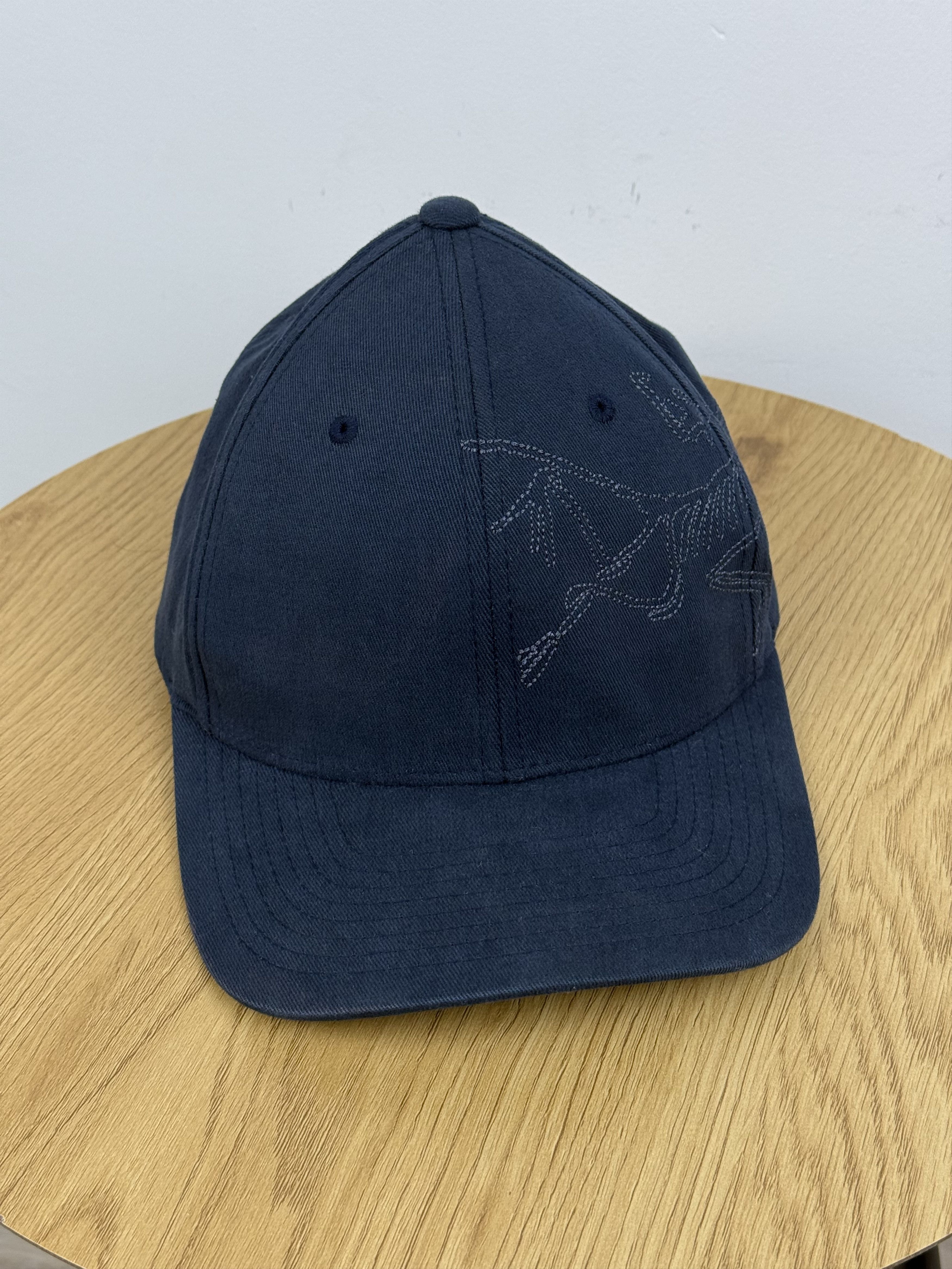 Arc'teryx Arc'teryx Hat Flex Fit Logo Evolution in Action Rare Size L Size ONE SIZE - 2 Thumbnail