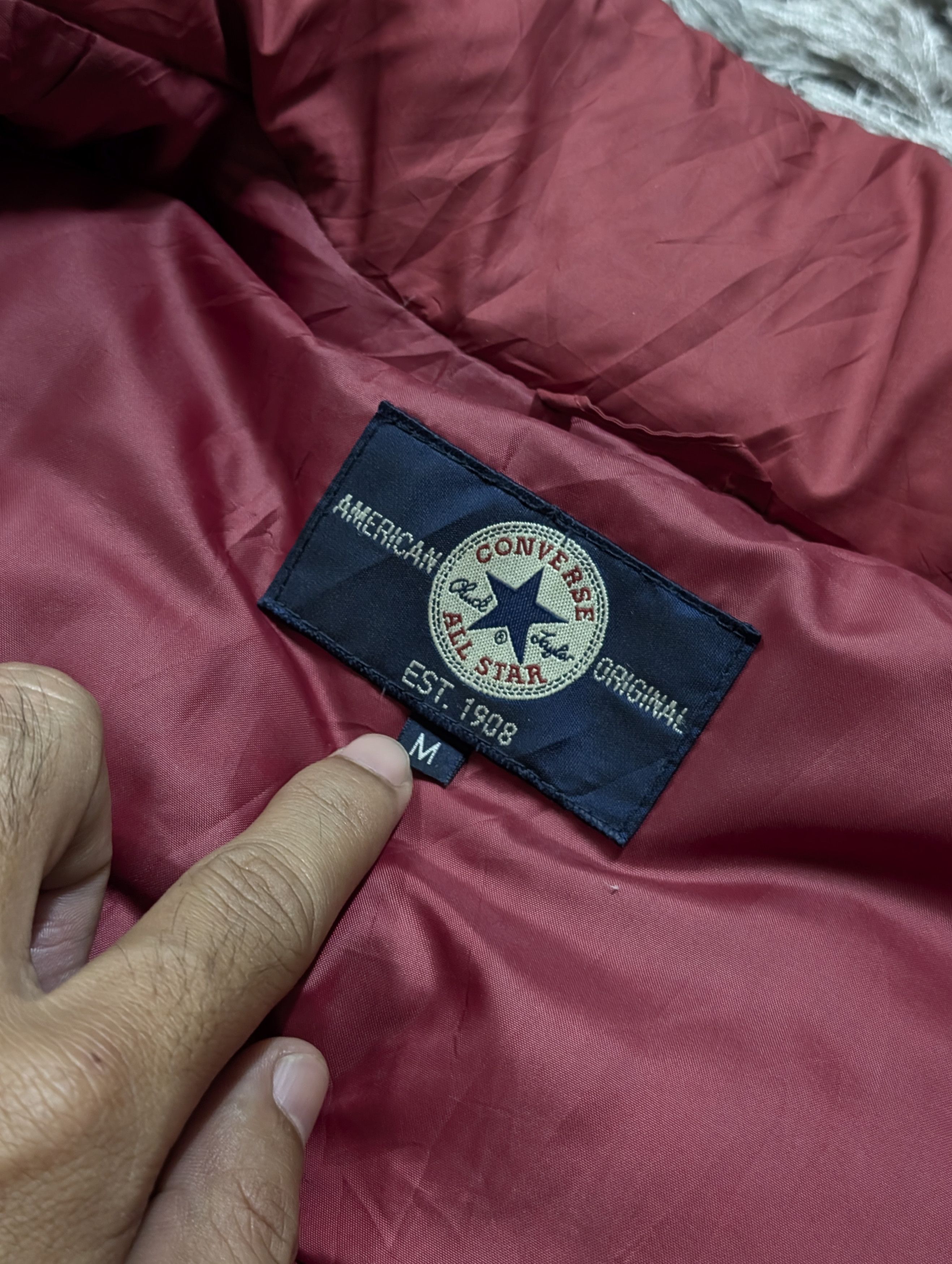 Converse Vintage Converse Down Jacket Puffer Winterwear Nuptse Swtr Size US M / EU 48-50 / 2 - 12 Thumbnail