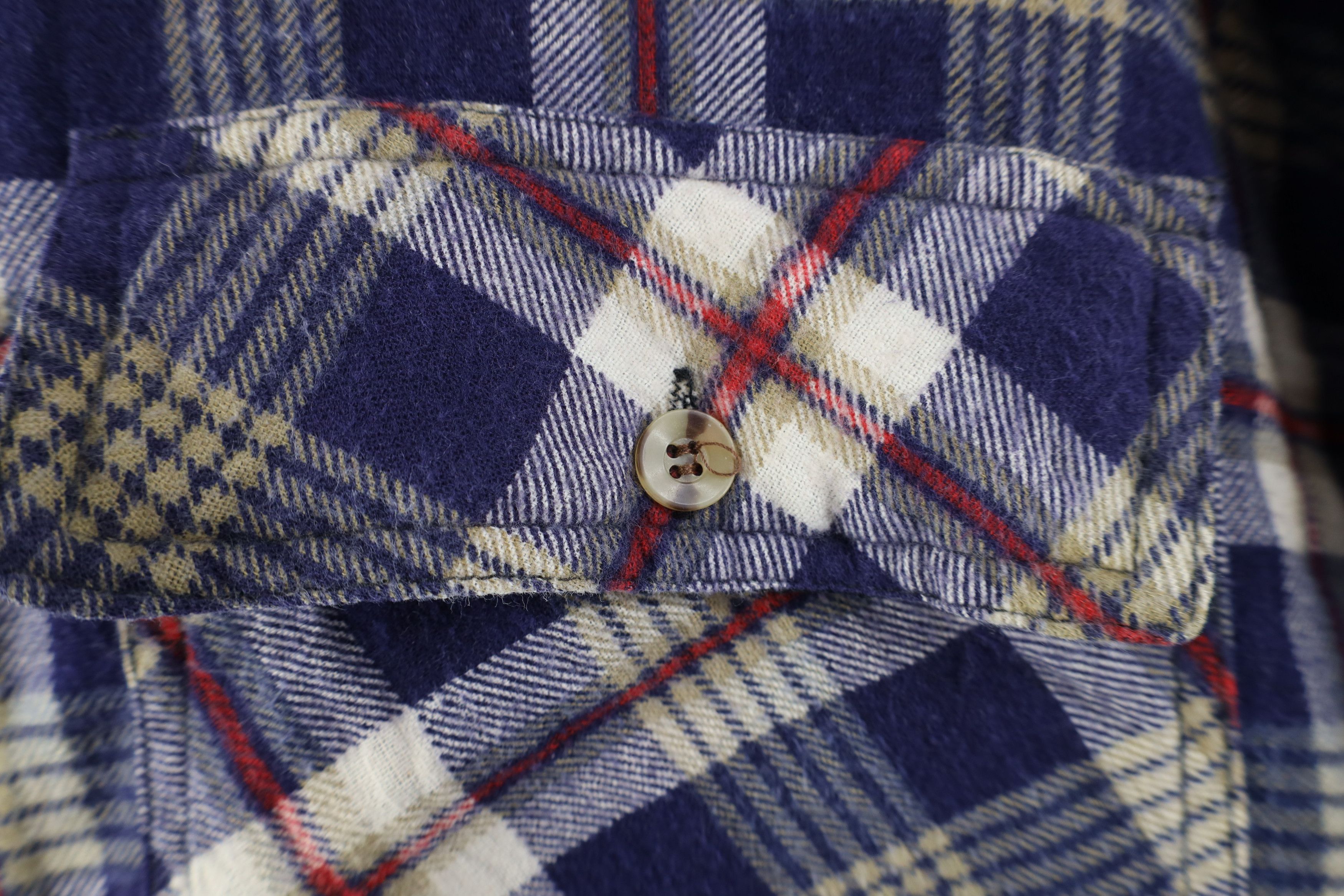 Vintage Vintage 90s Streetwear Quilted Flannel Button Shirt Jacket Size US XL / EU 56 / 4 - 4 Thumbnail