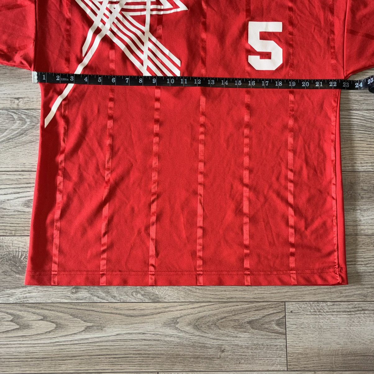 Umbro 90s Umbro red soccer jersey Size US L / EU 52-54 / 3 - 6 Thumbnail
