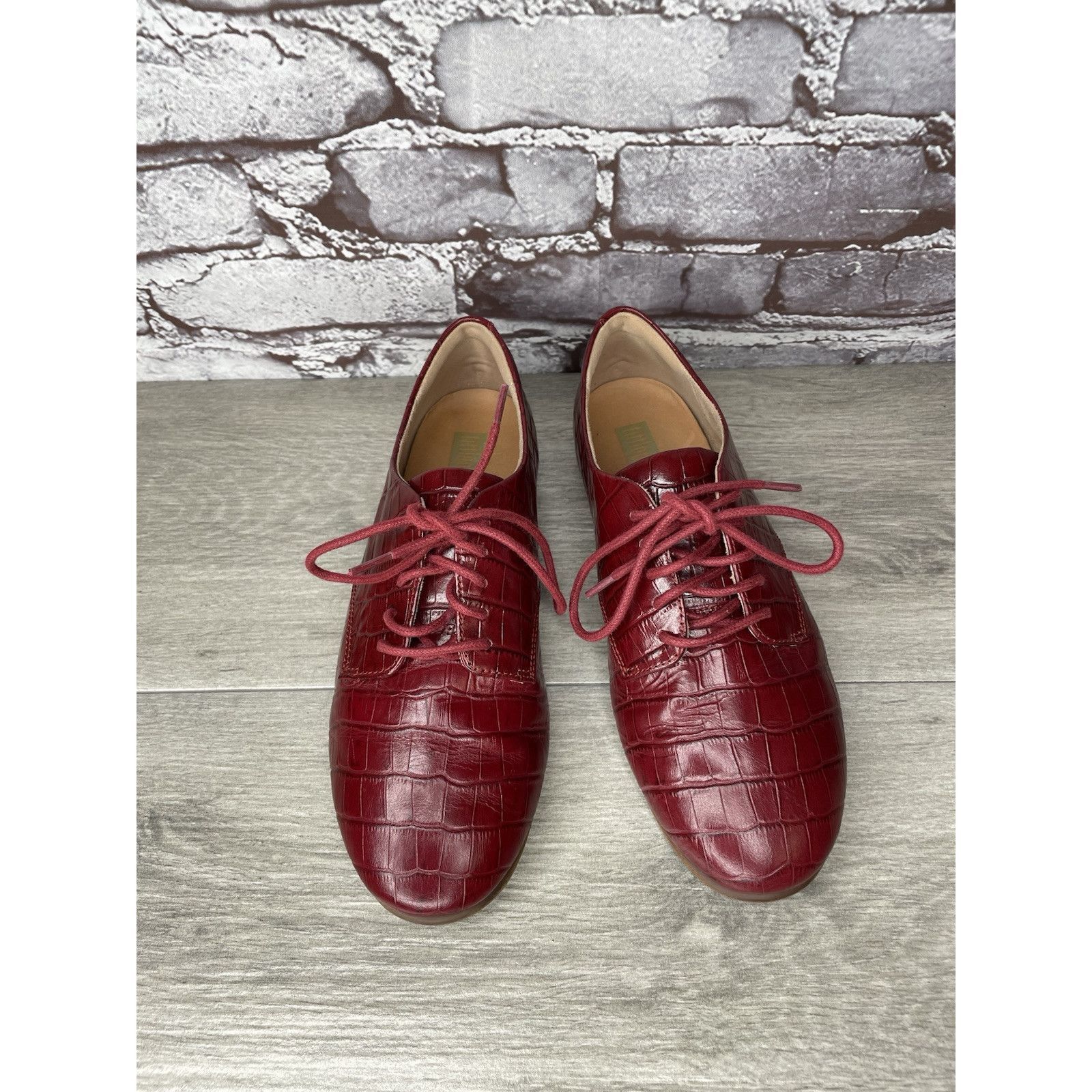 Other Fitflop Red Croco Leather Lace Up Comfort Oxfords Shoes Wome Size US 7 / IT 37 - 9 Thumbnail