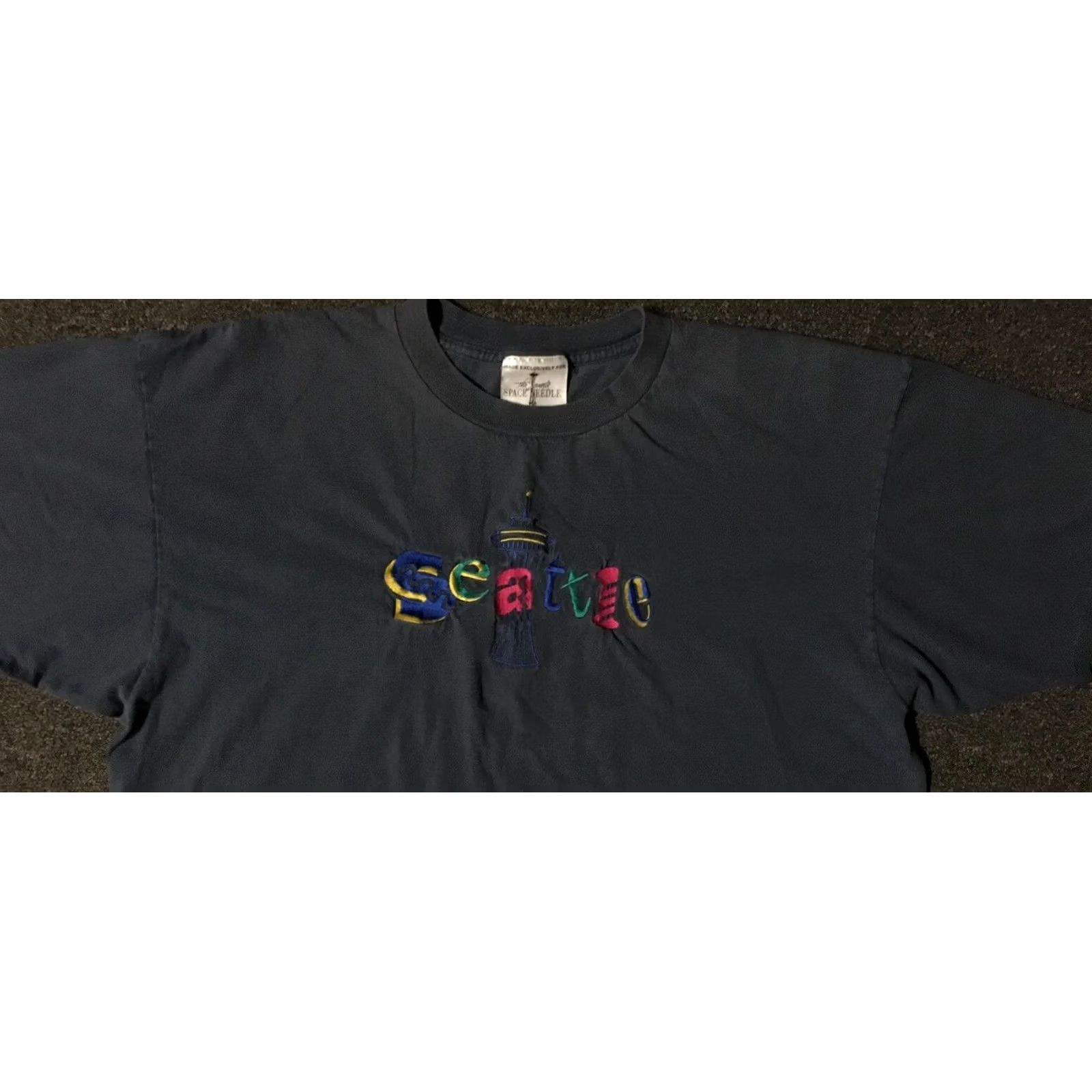 Needles VINTAGE 90s Seattle Space Needle Shirt XXL Grunge Abstract Skate Surf Spellout Blue Mens Size US XXL / EU 58 / 5 - 4 Thumbnail