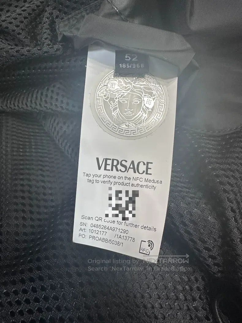 Versace Versace Sun protection clothing Size US XL / EU 56 / 4 - 5 Thumbnail
