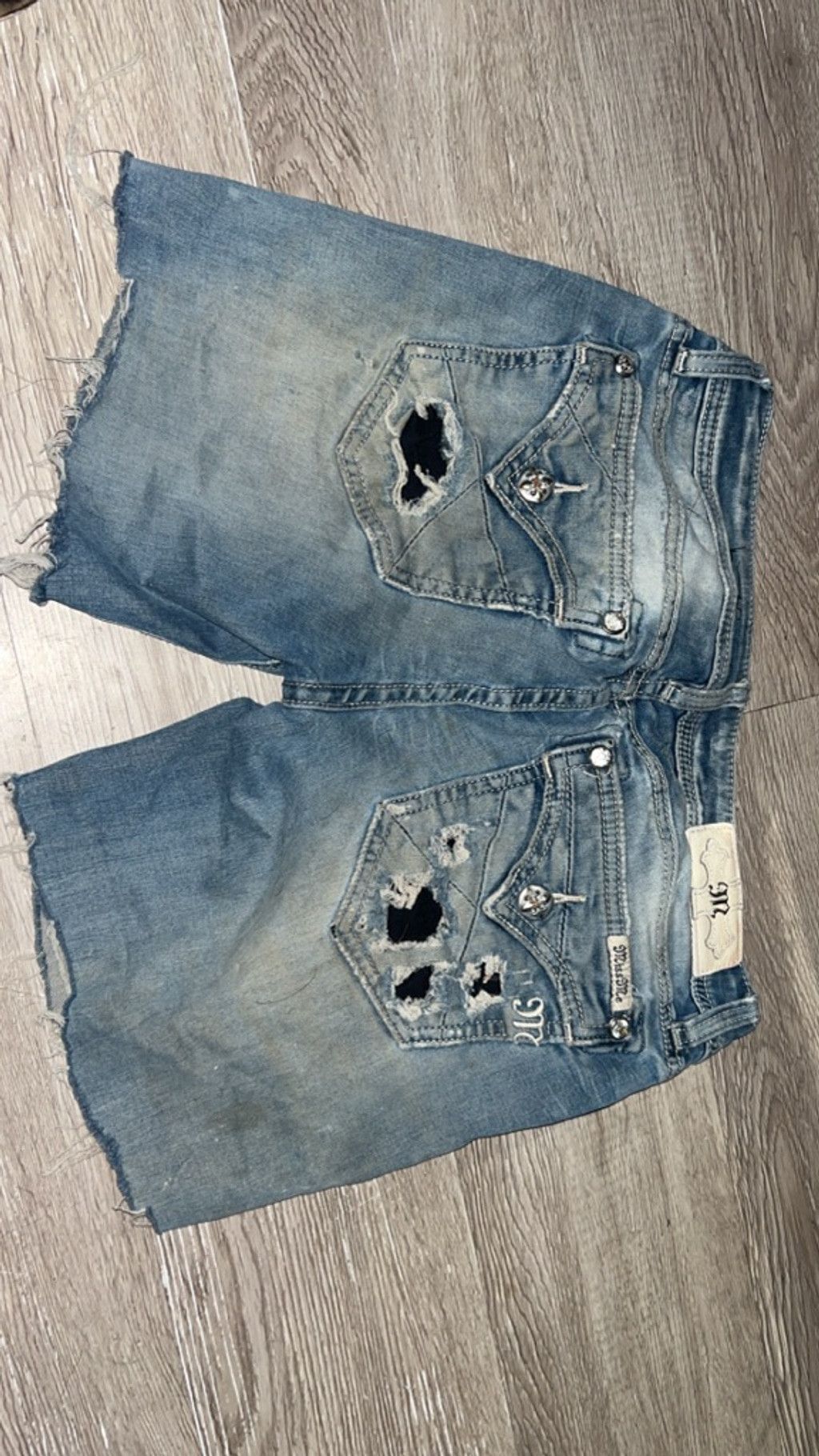 Miss Me Women's Miss Me Blue Jean Shorts with Floral Size 28 Size 28" / US 6 / IT 42 - 3 Thumbnail