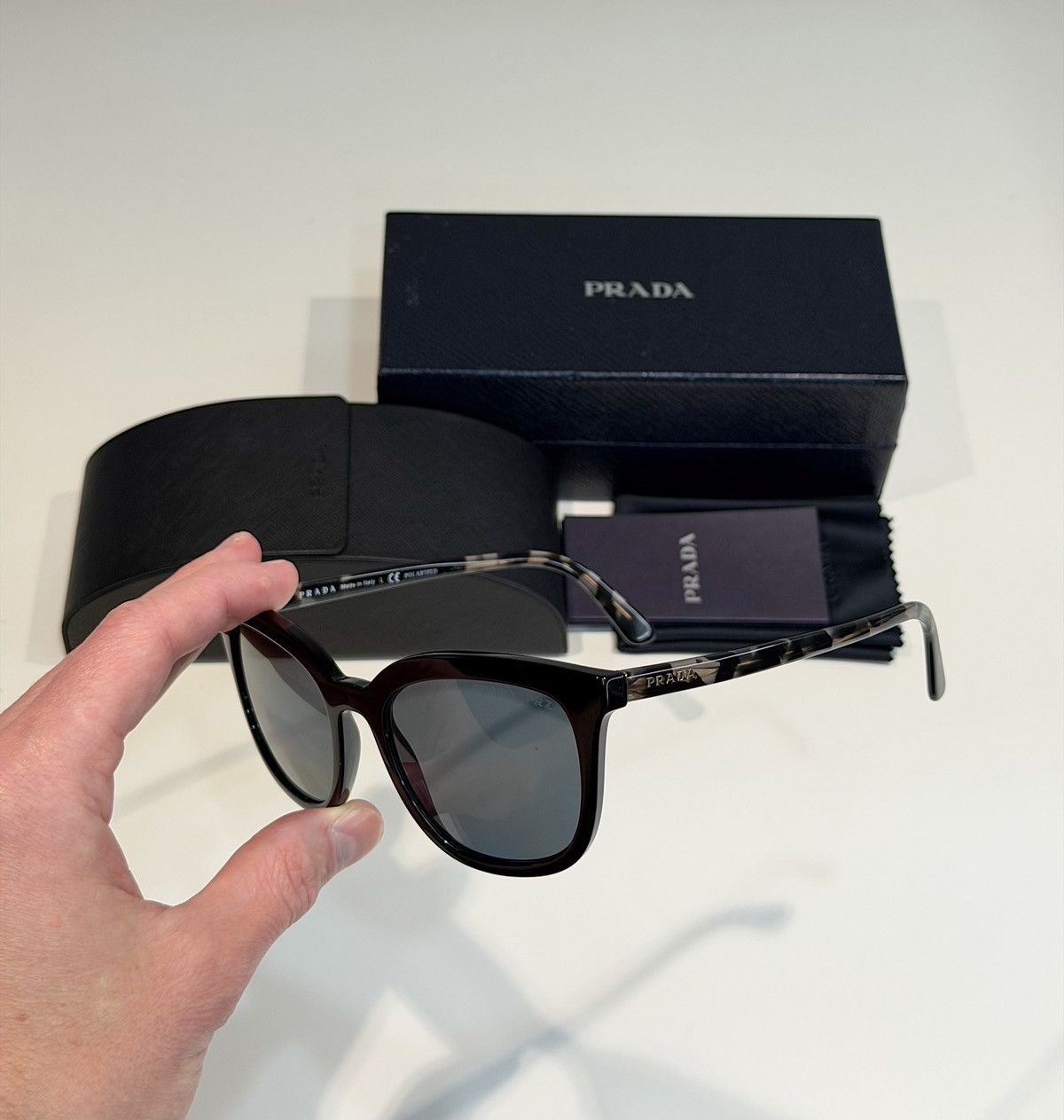 Prada PRADA Logo Polarized Sunglasses SPR03X Runway Black Square Size ONE SIZE - 2 Thumbnail