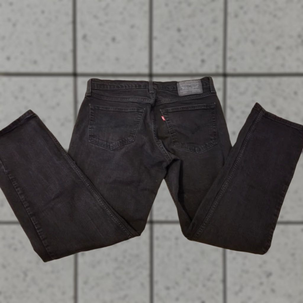 Levi's Levi's 559 Jeans Mens 33x32 34x30 Black Relaxed Straight Denim Stretch Pockets 5-Pocket Design Regular Inseam 32 Vintage No Size US 33 - 1 Thumbnail