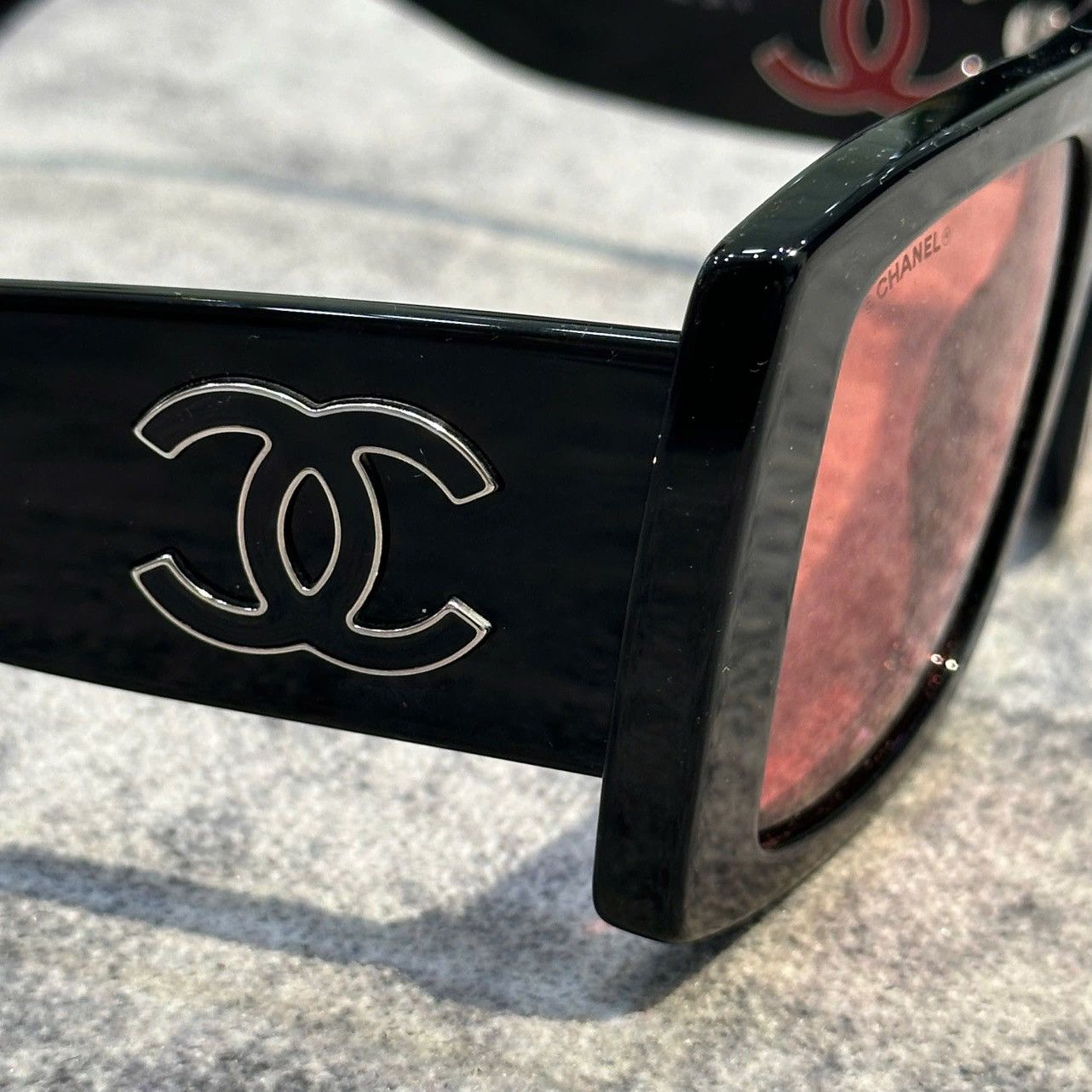 Chanel Chanel 0CH5539 1231D7 Size ONE SIZE - 3 Thumbnail