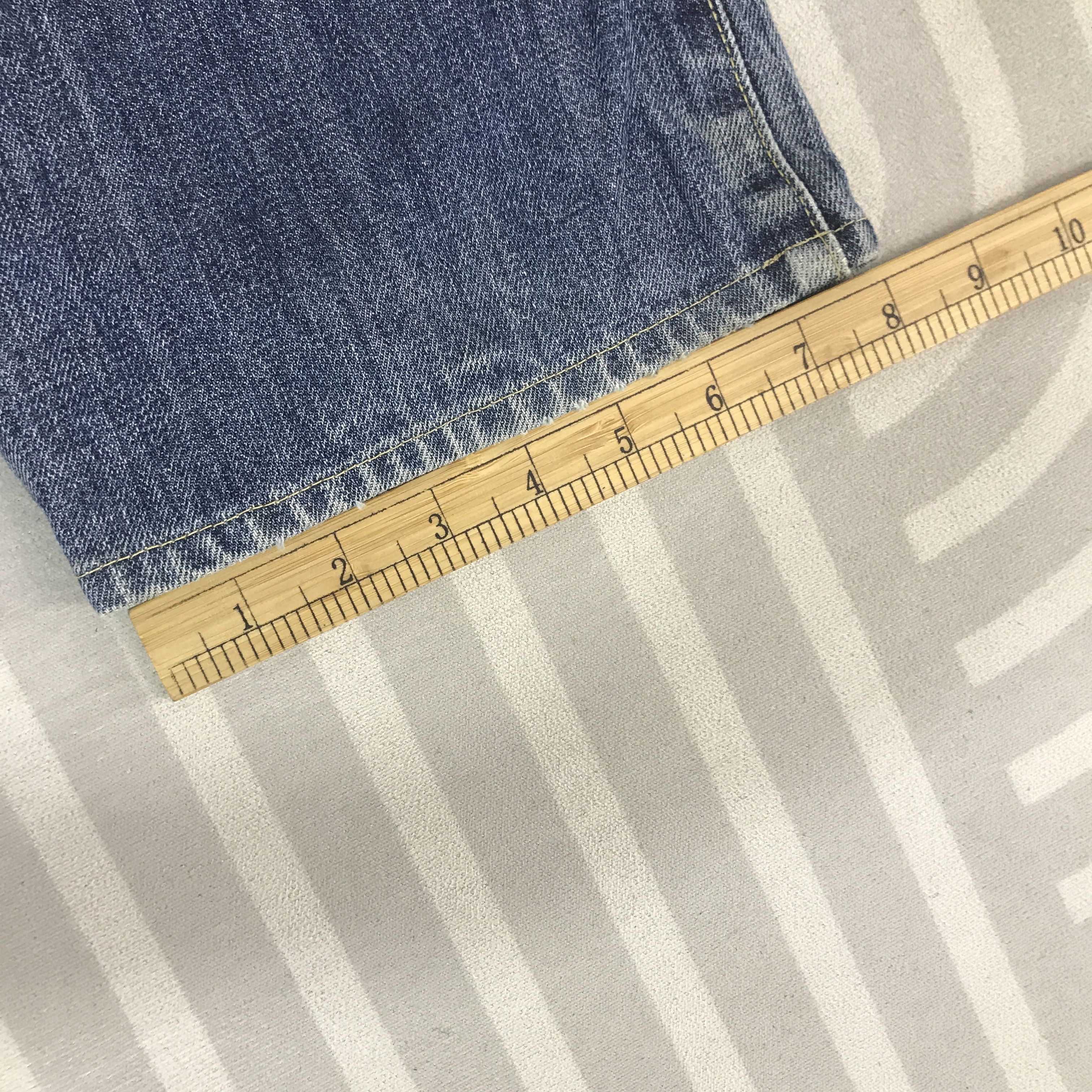Japanese Brand Flare Japan Uniqlo Distressed Bootcut Denim K54B7 Size US 31 - 11 Thumbnail