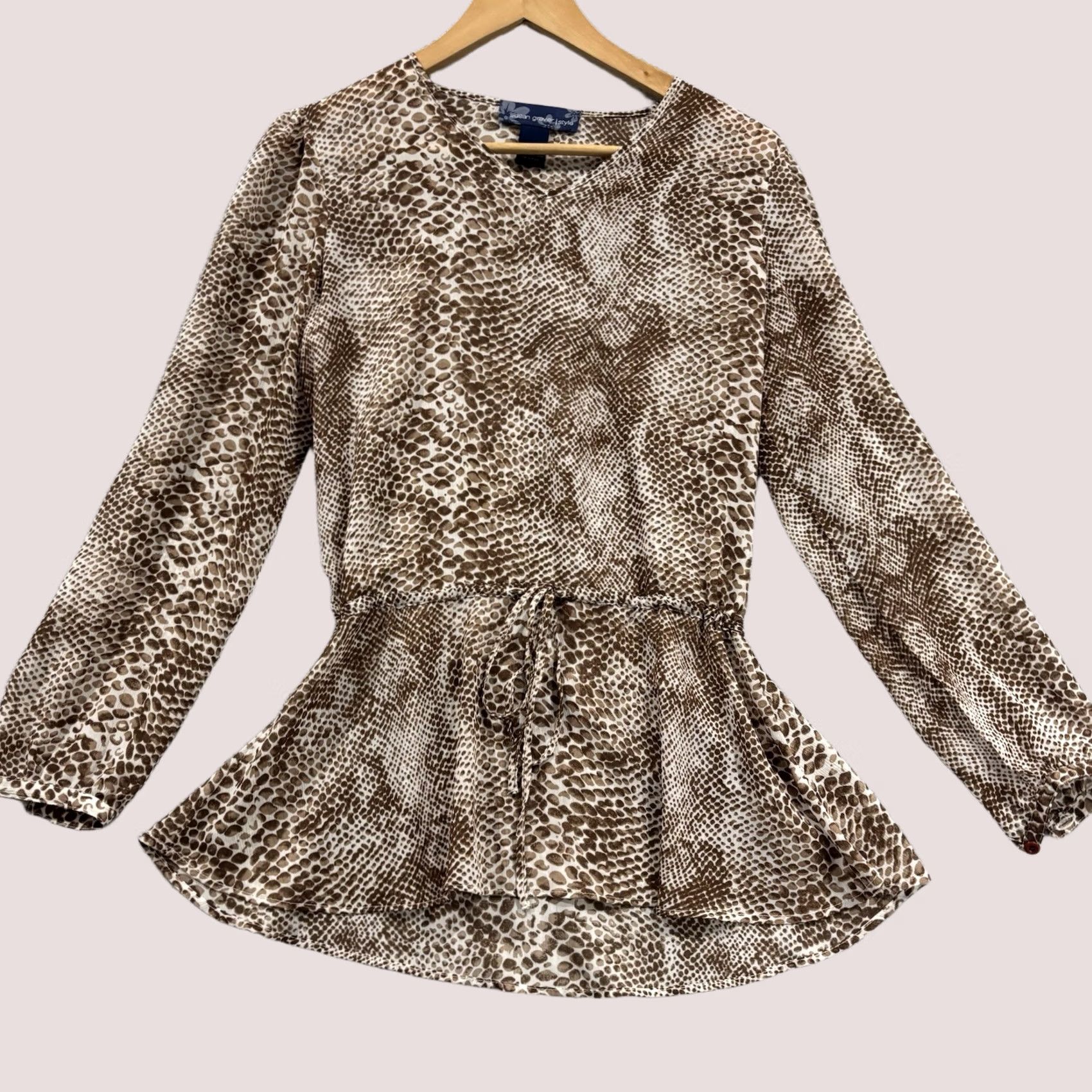 Vintage Susan Graver Blouse Women's XS Black Animal Print Belt Boho Y2K Top Size XS / US 0-2 / IT 36-38 - 1 Thumbnail