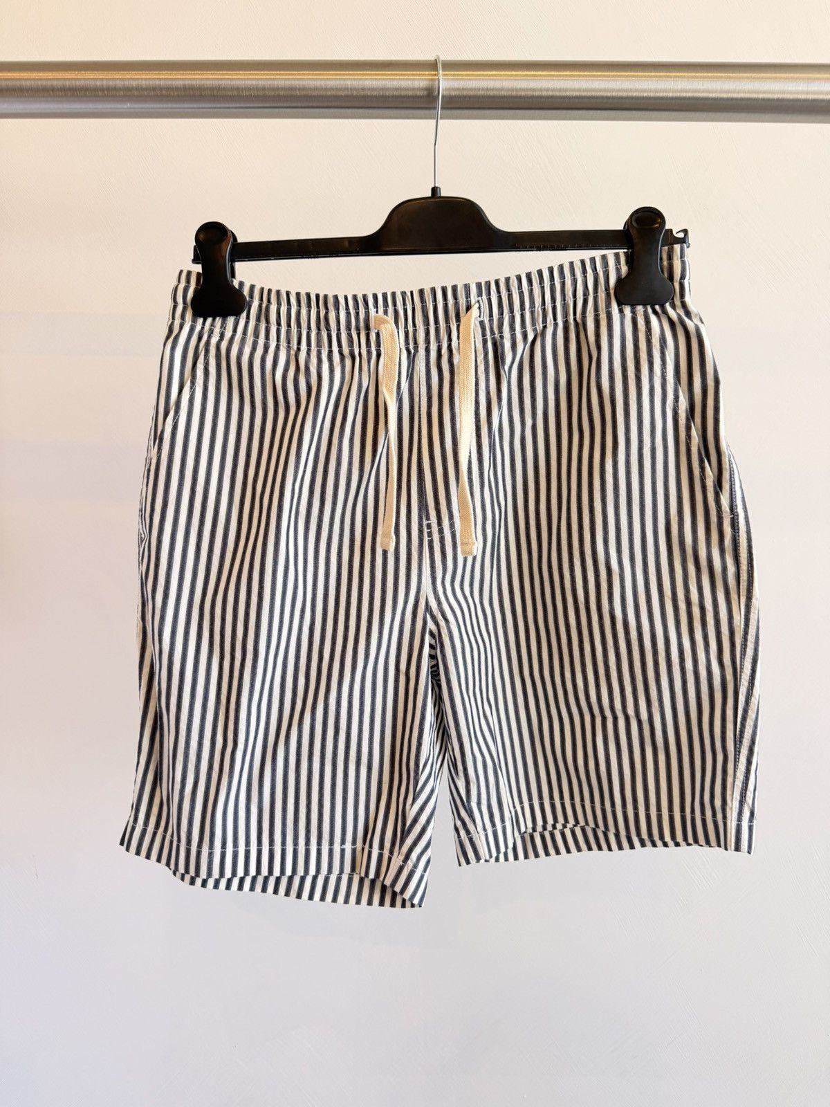 Todd Snyder Todd Snyder Striped Drawstring Navy And White Shorts Size M Size US 31 - 1 Thumbnail