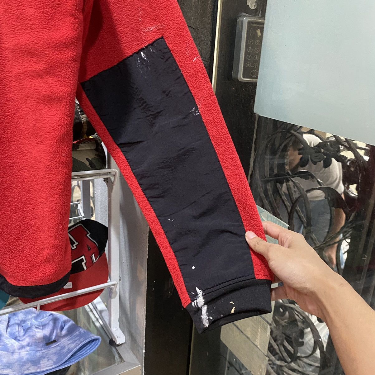 The North Face The North Face Red Black Denali Fleece Jacket Size US S / EU 44-46 / 1 - 13 Thumbnail