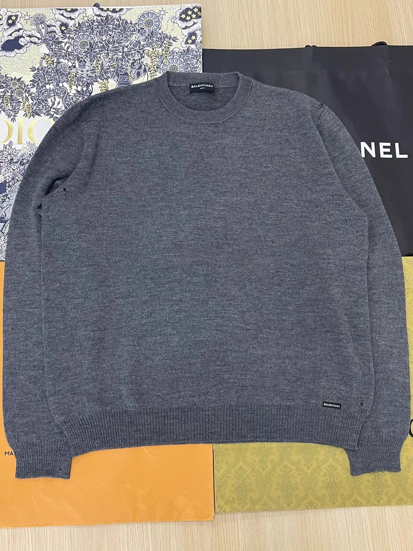 Balenciaga Balenciaga Gray Wool Knit Sweater M Size US M / EU 48-50 / 2 - 1 Thumbnail