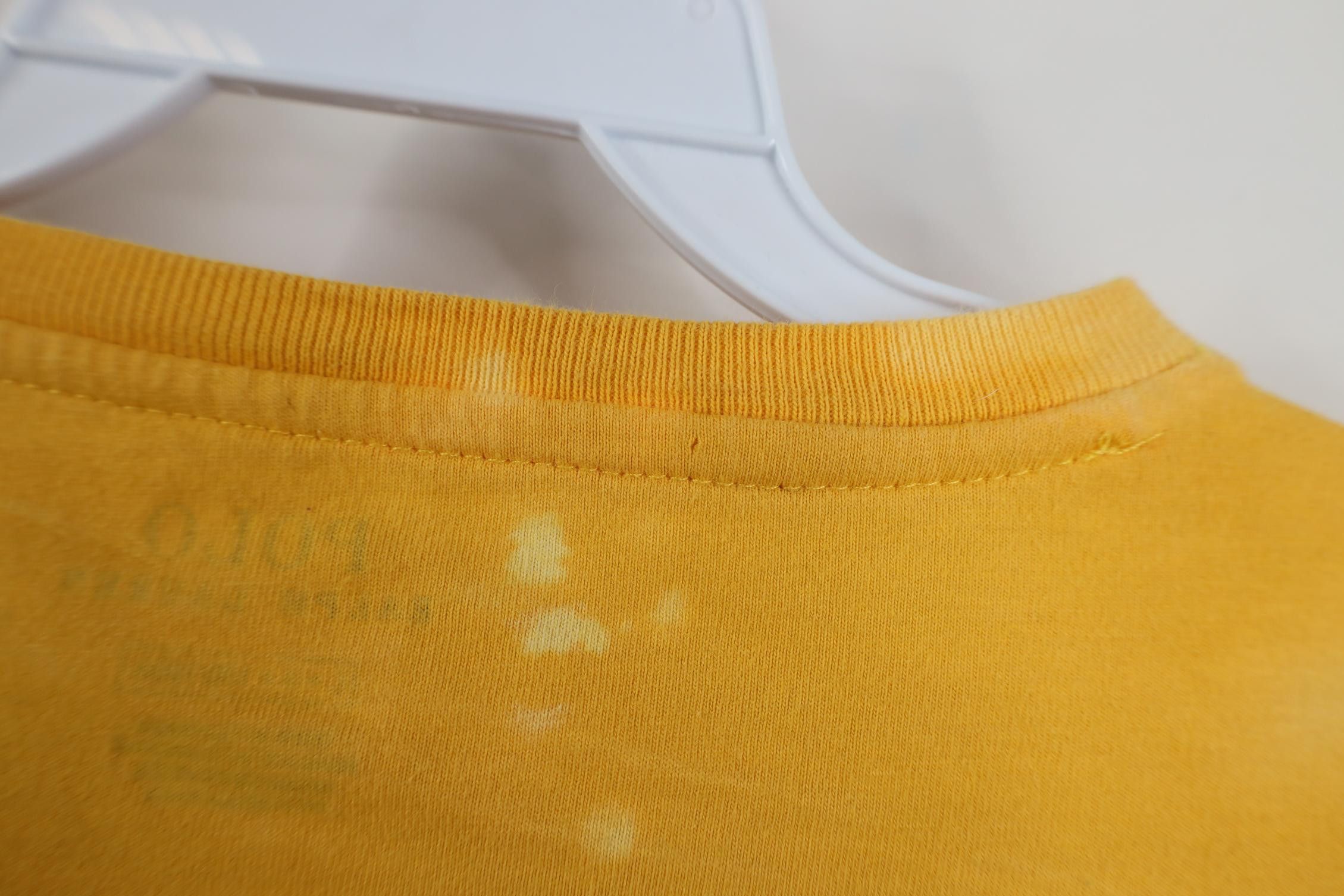 Polo Ralph Lauren Vintage Y2K Ralph Lauren Short Sleeve V-Neck T-Shirt Yellow Size US L / EU 52-54 / 3 - 10 Thumbnail
