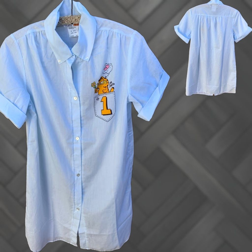 Vintage VINTAGE Flirts Shirt Adult 11 Blue Garfield Cat Nap Nightwear Button Front Collared Short Sleeve Sleepshirt Womens Size L / US 10 / IT 46 - 1 Thumbnail
