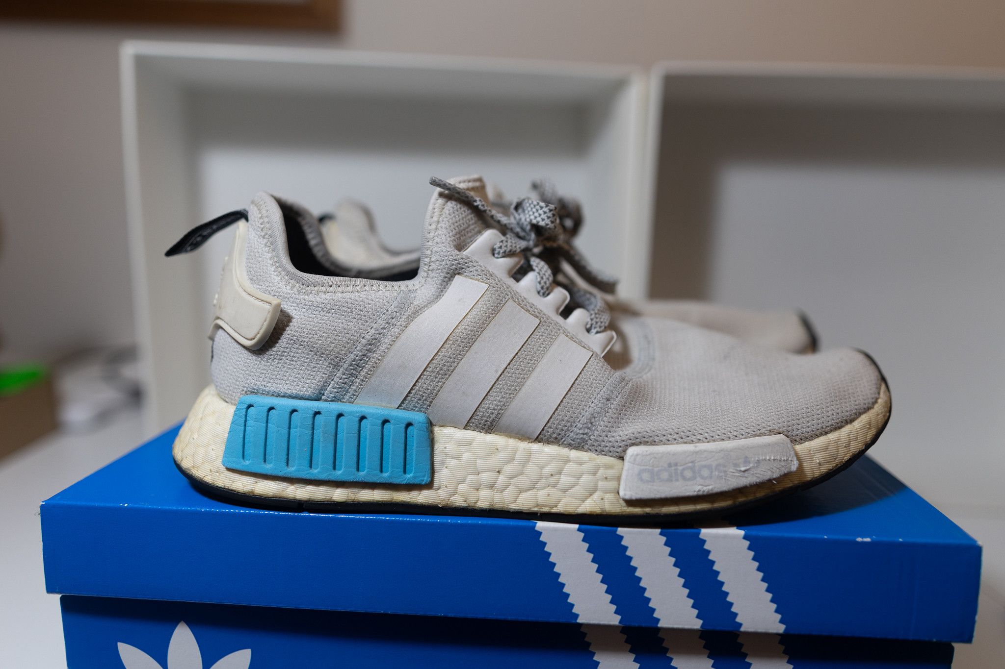 Adidas Adidas NMD R1 Bright Cyan Size US 9.5 / EU 42-43 - 5 Thumbnail