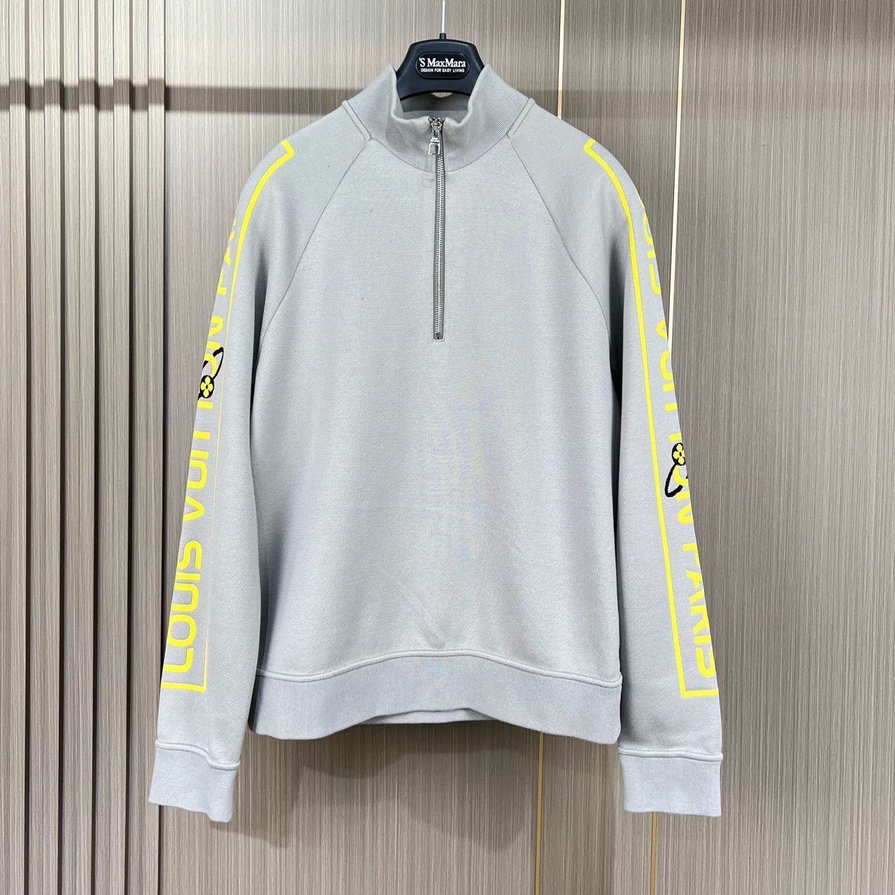 Louis Vuitton louis vuitton gray half-zip sweatshirt with embroidery Size US M / EU 48-50 / 2 - 1 Thumbnail