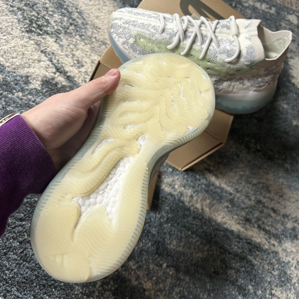 Adidas × Kanye West YEEZY BOOST 380 ALiEN BLUE REFLECTiVE GLOW GREEN PRiMEKNiT Size US 10 / EU 43 - 3 Thumbnail