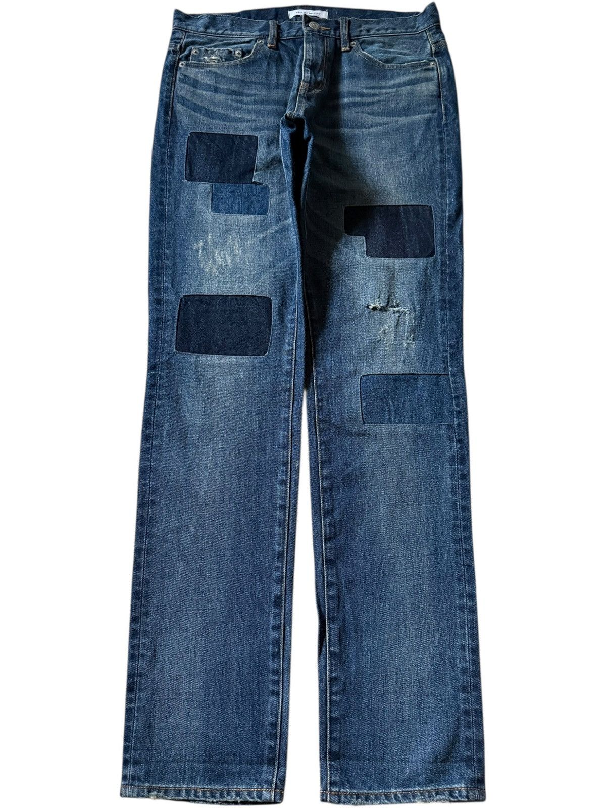 MOUSSY Vintage Moussy Blue Wash Patches Distressed Jeans Size US 33 - 1 Thumbnail