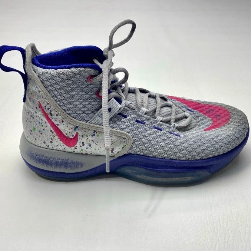 Nike VINTAGE Nike Zoom Rize TB Promo Kay Yow CW1880-001 Mens 8.5 Breast Cancer Awareness 1547 Size US 9 / EU 42 - 6 Thumbnail
