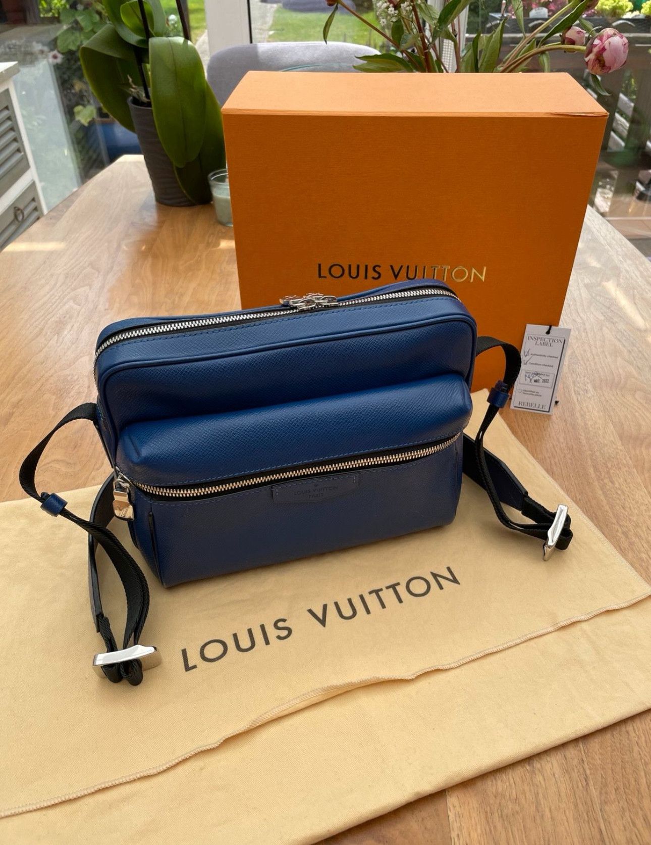 Louis Vuitton Blue Outdoor Messenger Bag Dustbag 2018, Men's