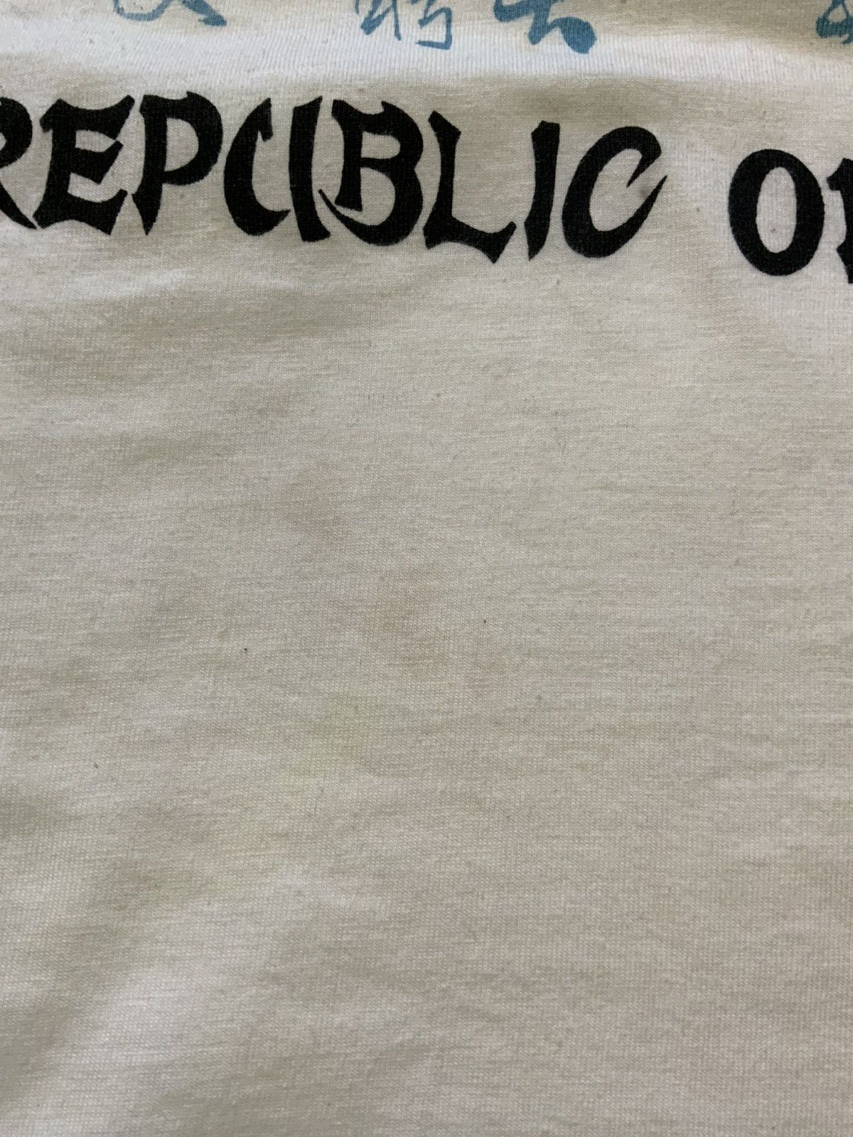 Vintage Vintage 80s 90s Republic Of China Mask Single Stitch T-Shirt Size US S / EU 44-46 / 1 - 7 Thumbnail