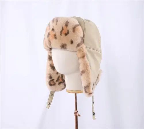 image of Russian Ushanka Bomber Hat in Khaki, Men's