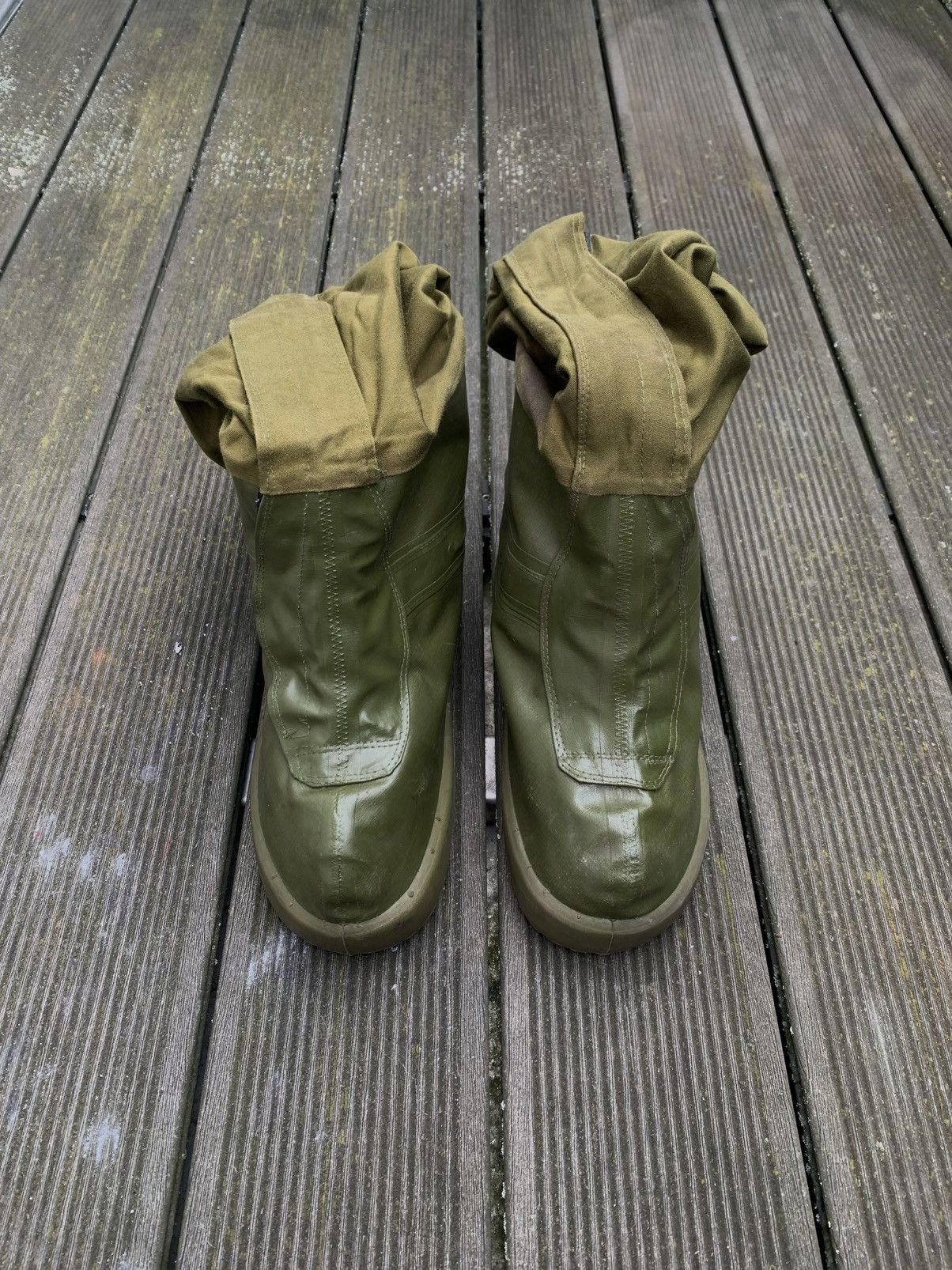 Moon Boot Vintage 1980s Spike WaterProof Dune Boots Size US 8 / EU 41 - 4 Thumbnail