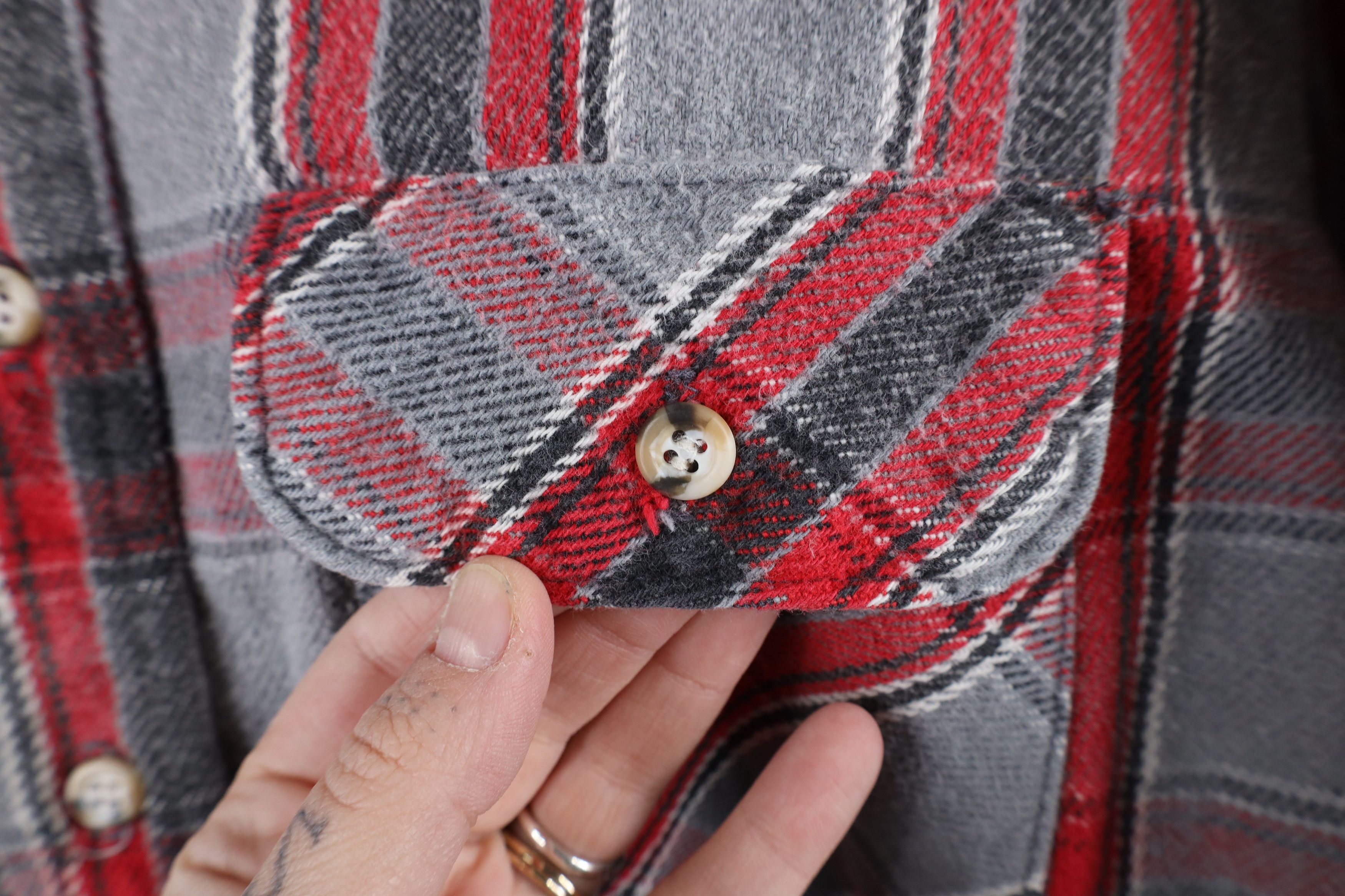 Vintage Vintage 90s Streetwear Heavyweight Button Shirt Plaid Size US L / EU 52-54 / 3 - 8 Thumbnail