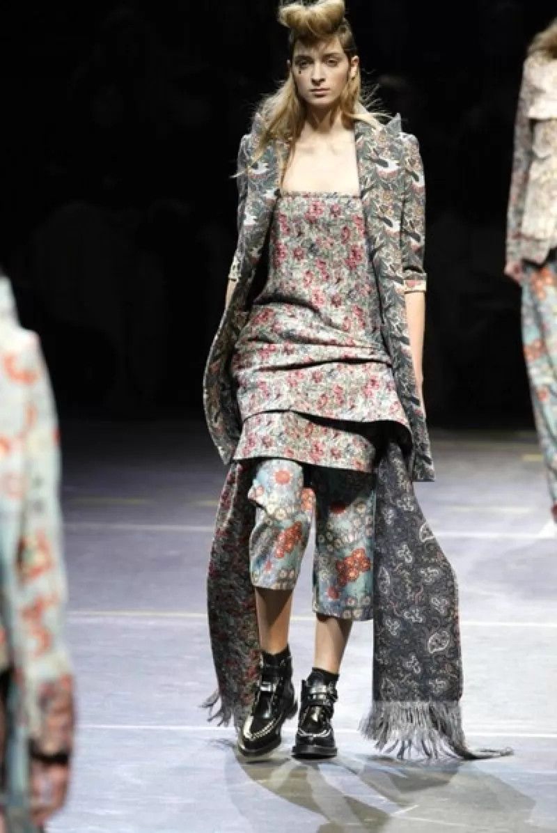 Yohji Yamamoto Yohji Yamamoto 04aw Ethnic Flower Print Wide 7/8 Pants Size 26" / US 2 / IT 38 - 2 Thumbnail