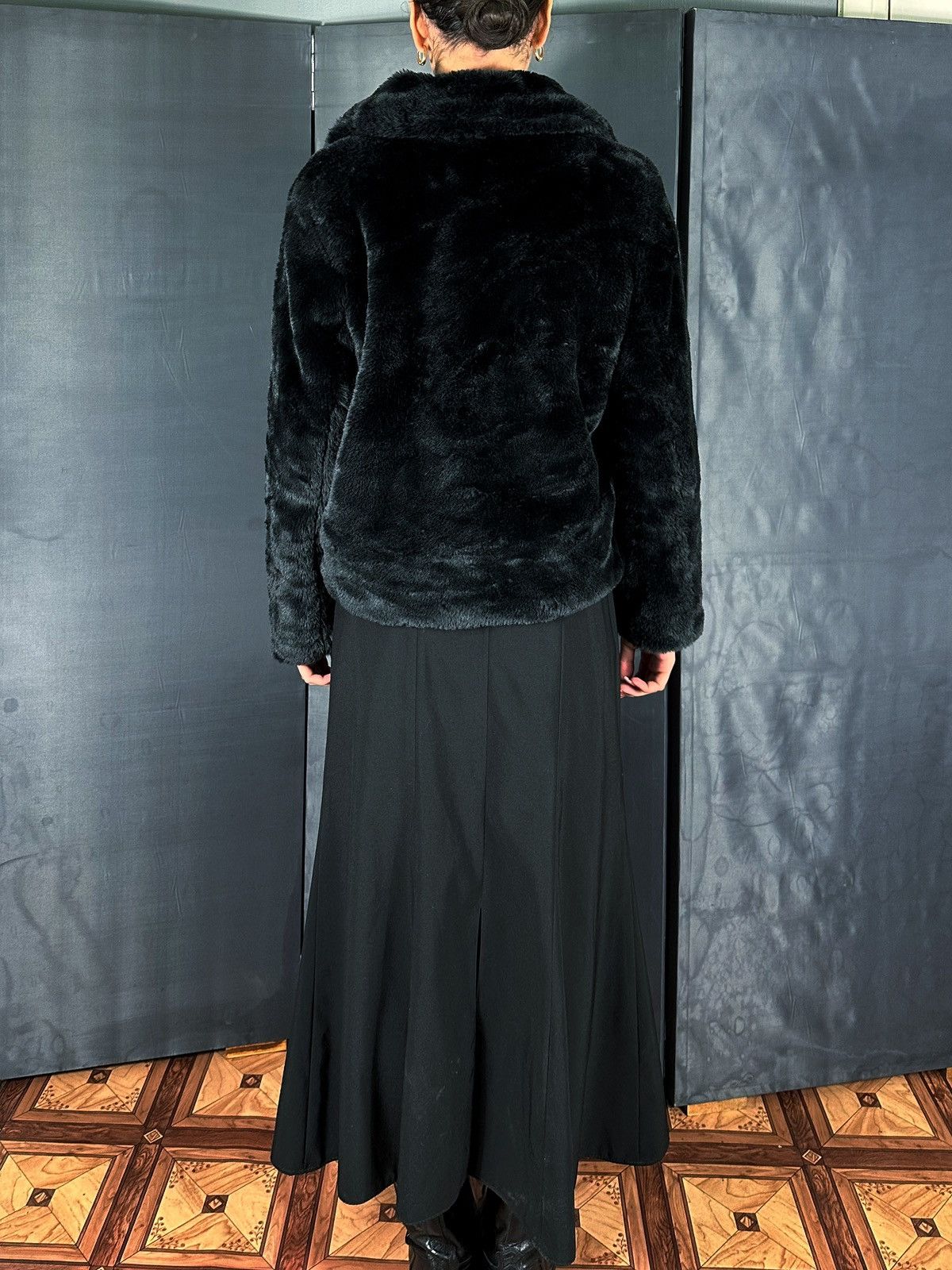 Vintage Fur jacket Size M / US 6-8 / IT 42-44 - 2 Thumbnail