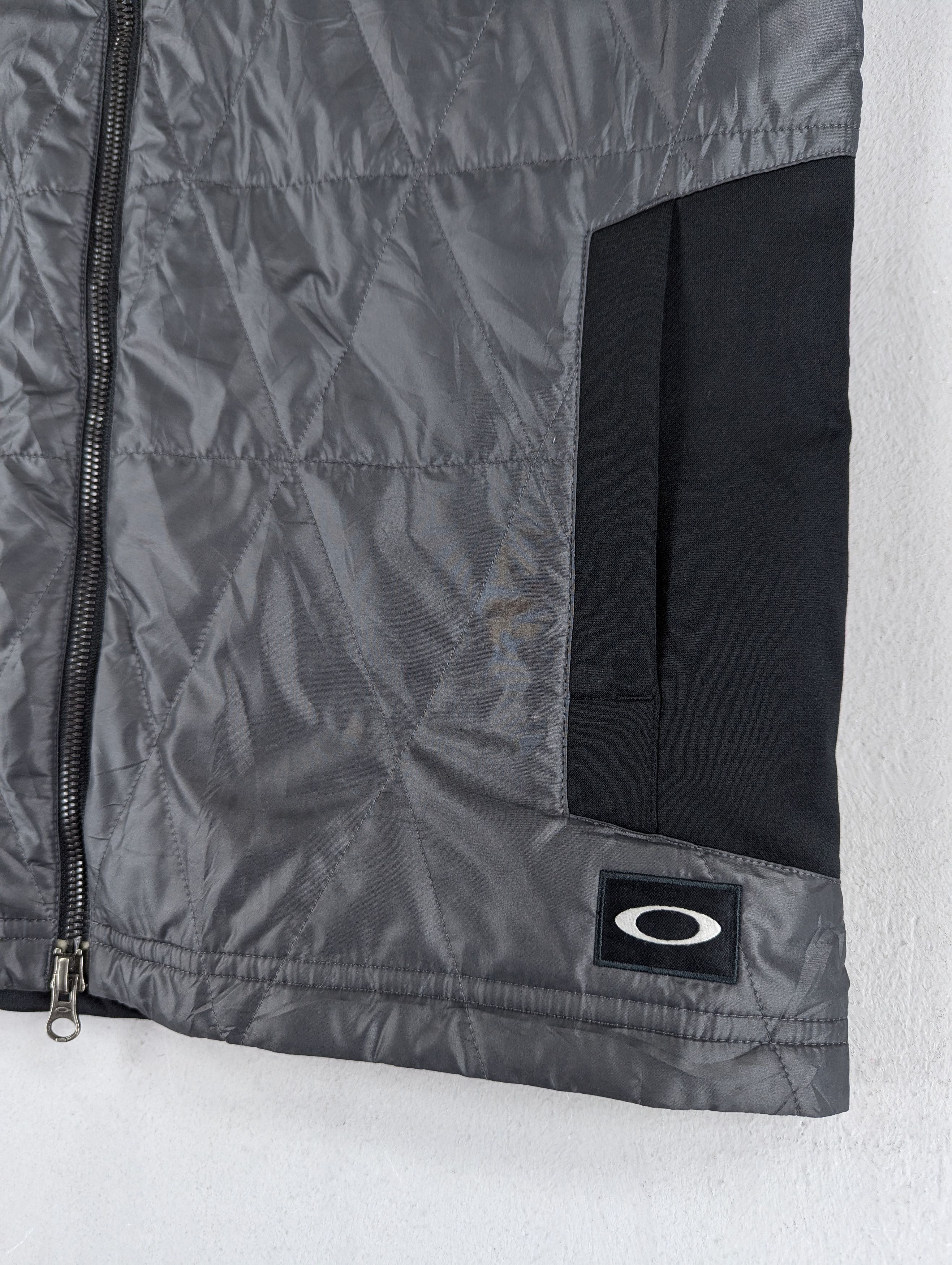 Oakley Men's Oakley Full Zip Quilted Puffer Vest Jacket Size S Size US S / EU 44-46 / 1 - 4 Thumbnail